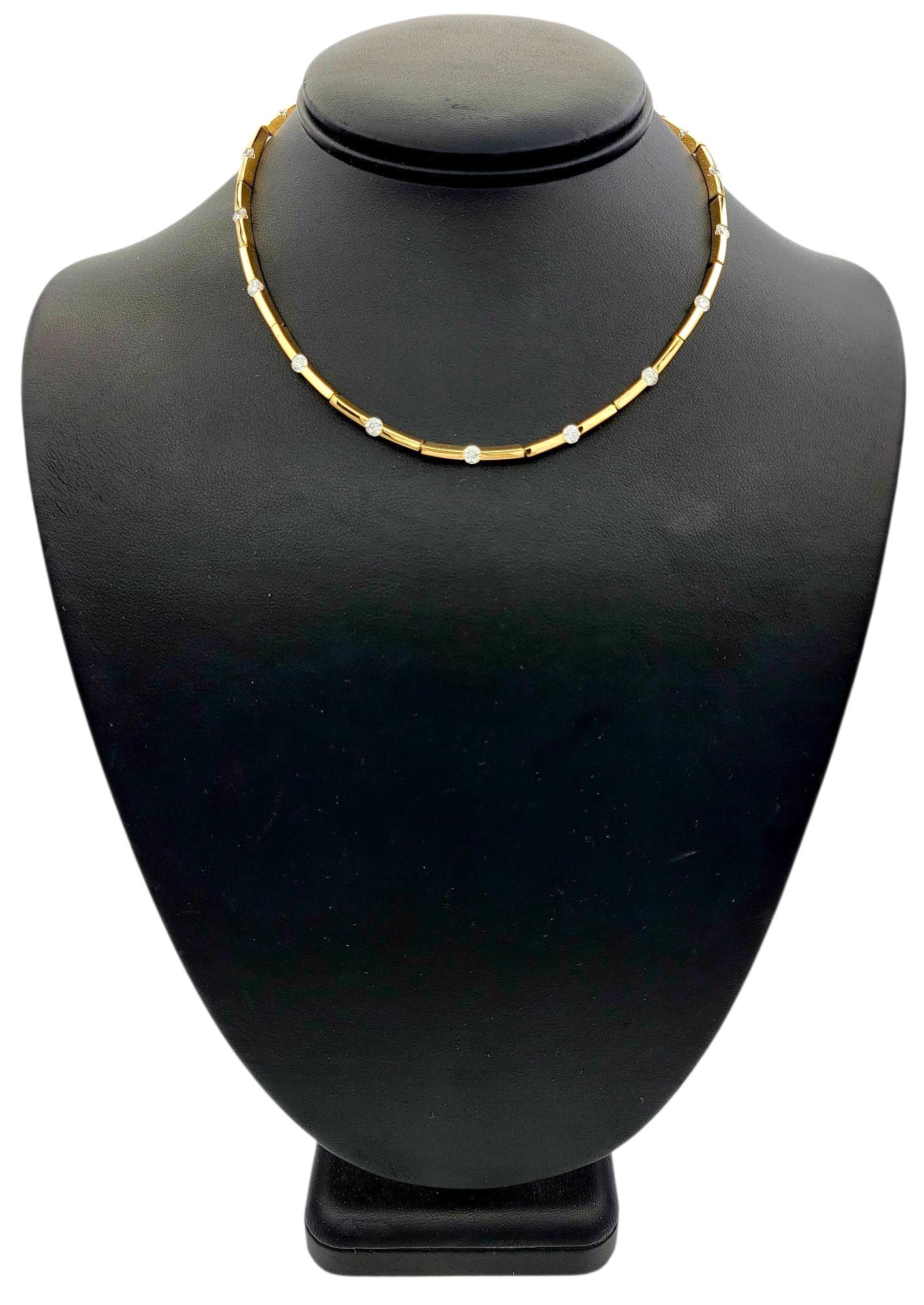 Scott Gauthier Round Diamond Choker Necklace in Polished 14 Karat Yellow Gold in vendita 3