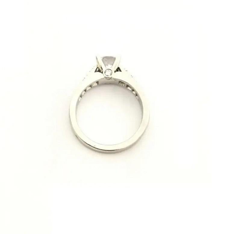 Scott Kay Ladies Diamond Setting in Platinum
Diamond: 0.70 carat total weight
Ring Size: 6 1/2 
M1109QDRD10FPQ10