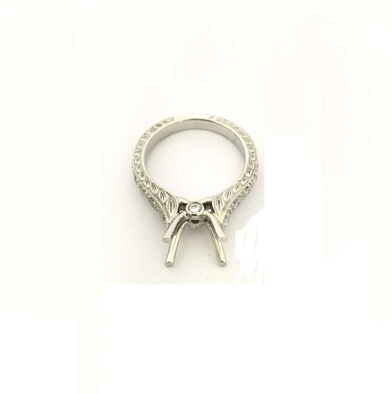 Engaste de diamantes Scott Kay para señora en platino
Diamantes de 0,68 quilates de peso total 
Anillo talla 6
M1113RD15PP