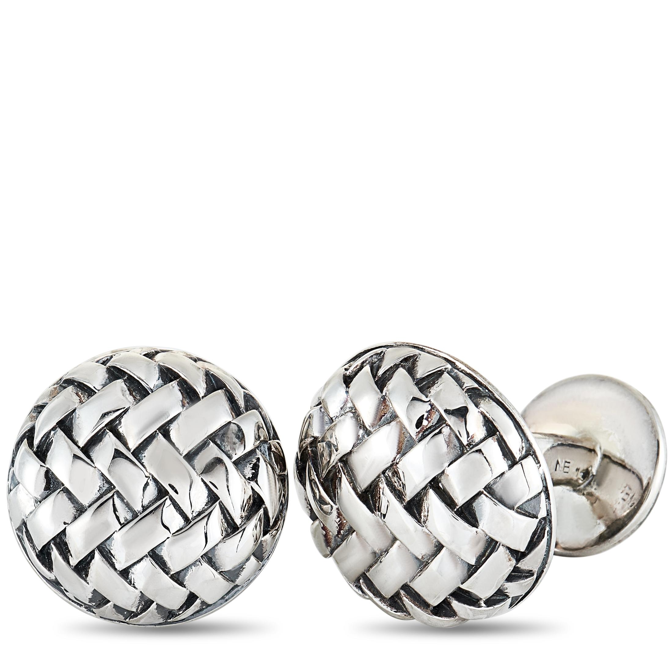 These Scott Kay cufflinks and tuxedo buttons set are crafted from sterling silver and weigh a total of 37.6 grams. The buttons measure 0.48” in length and 0.48” in width, and the cufflinks measure 0.75” in length and 0.75” in width.

Offered in