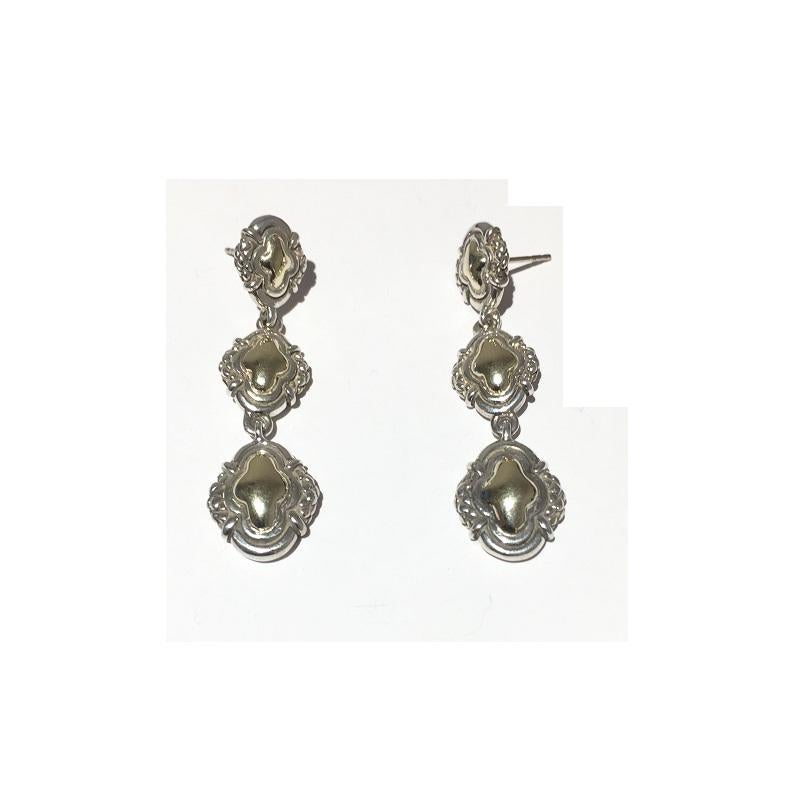 Scott Kay Sterling Silver and Gold Ladies Earring E1457TPM In New Condition For Sale In Wilmington, DE