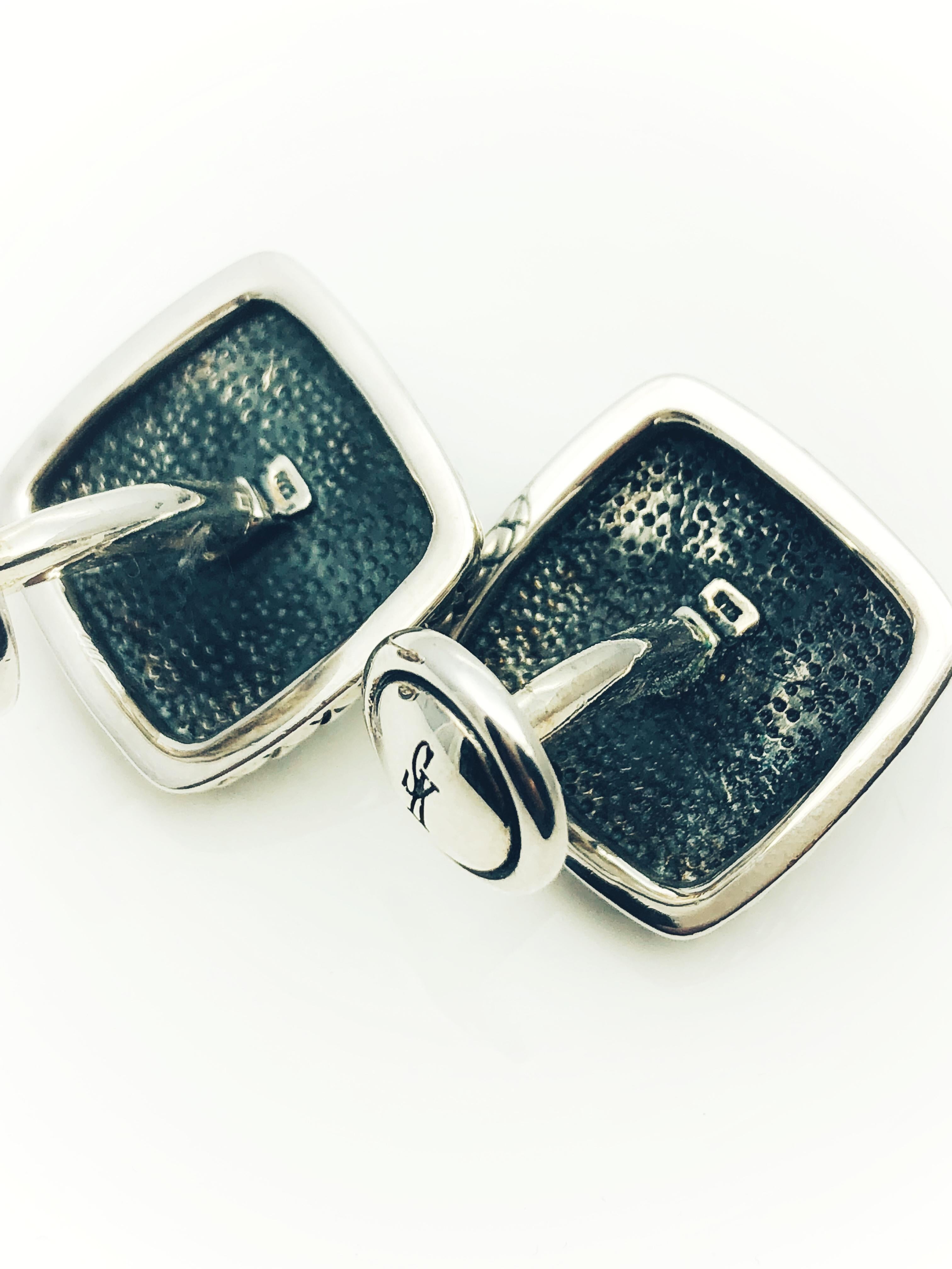 Scott Kay Sterling Silver and Onyx Square Framed, Basket Weave Cufflinks In Excellent Condition In Birmingham, AL