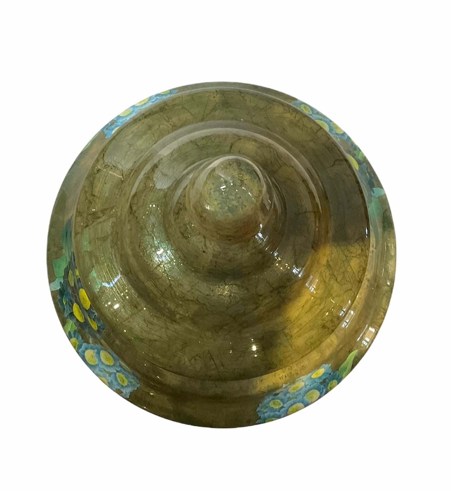 Scott Potter Kunstglas Hydrangeas-Urne mit Deckel (20. Jahrhundert) im Angebot
