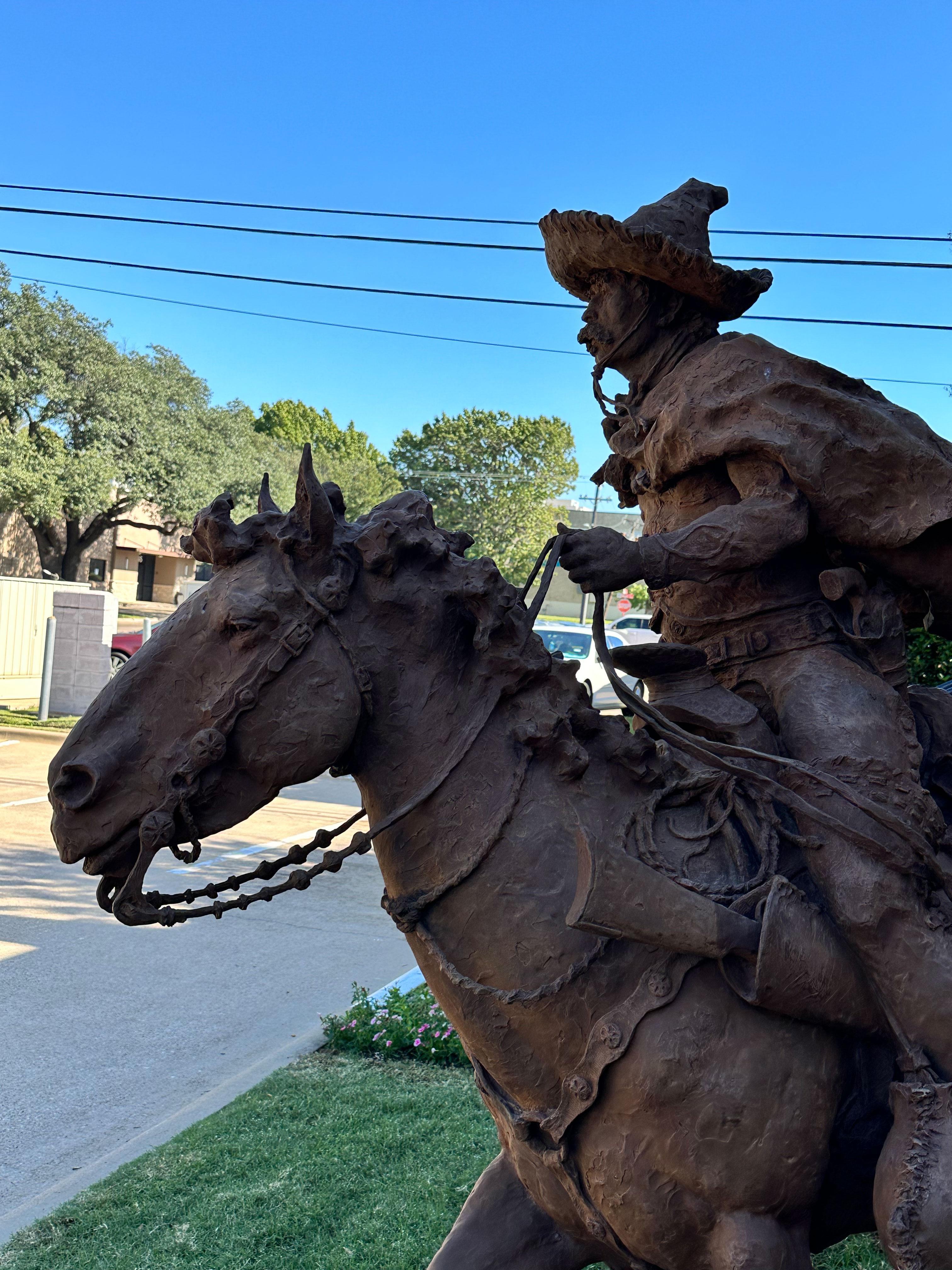 „Vaquero“, Scott Rogers Bronzeskulptur, Cowboy in Lebensgröße auf Pferd ed. 5/10 im Angebot 4