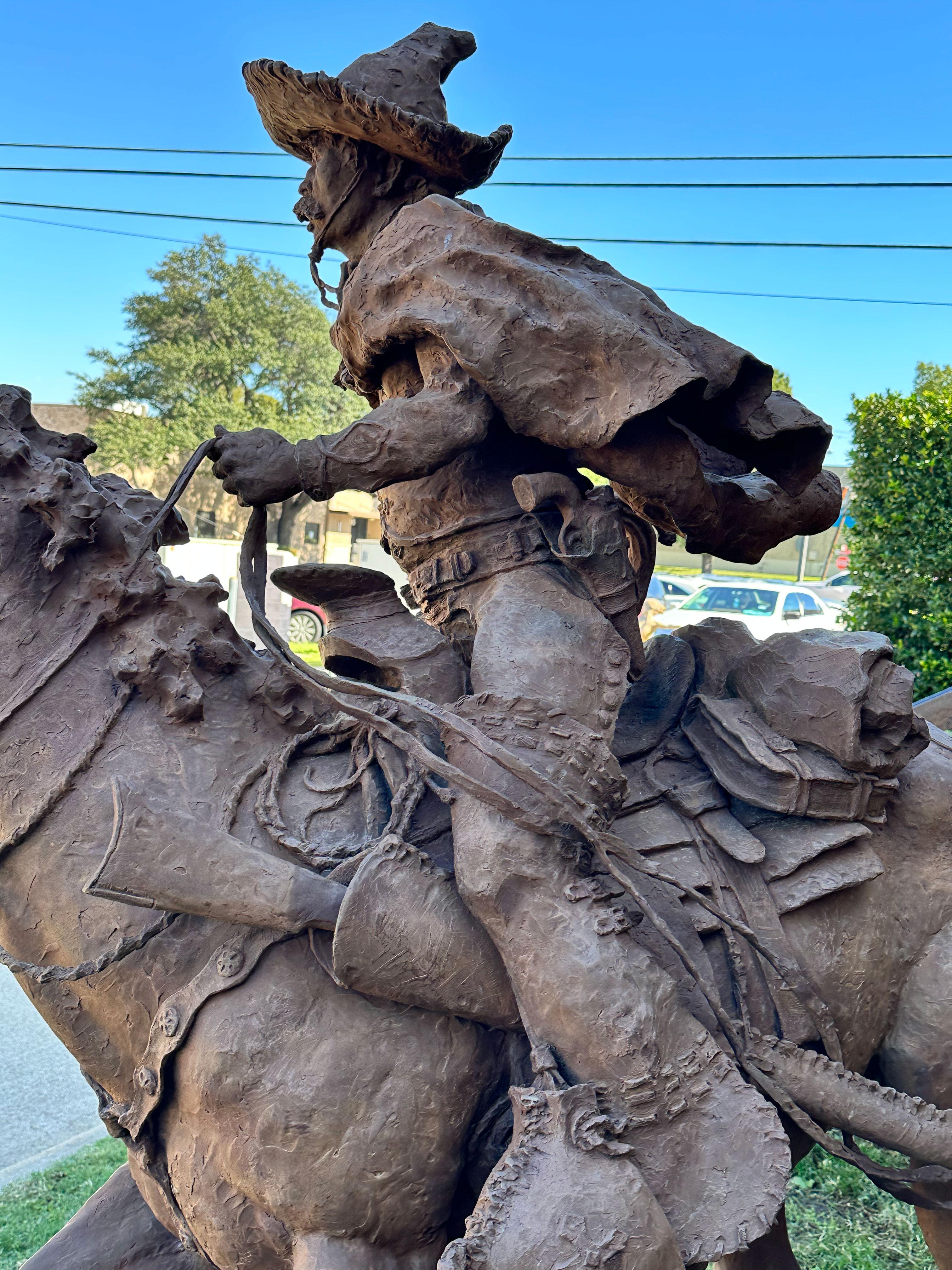 „Vaquero“, Scott Rogers Bronzeskulptur, Cowboy in Lebensgröße auf Pferd ed. 5/10 im Angebot 5