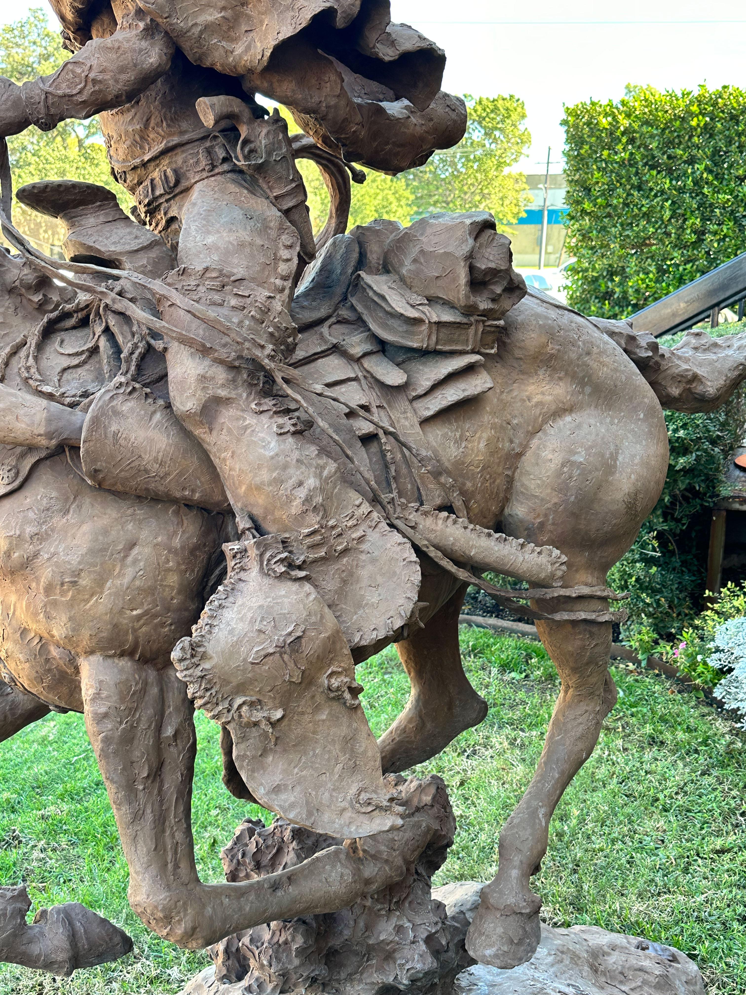 „Vaquero“, Scott Rogers Bronzeskulptur, Cowboy in Lebensgröße auf Pferd ed. 5/10 im Angebot 6