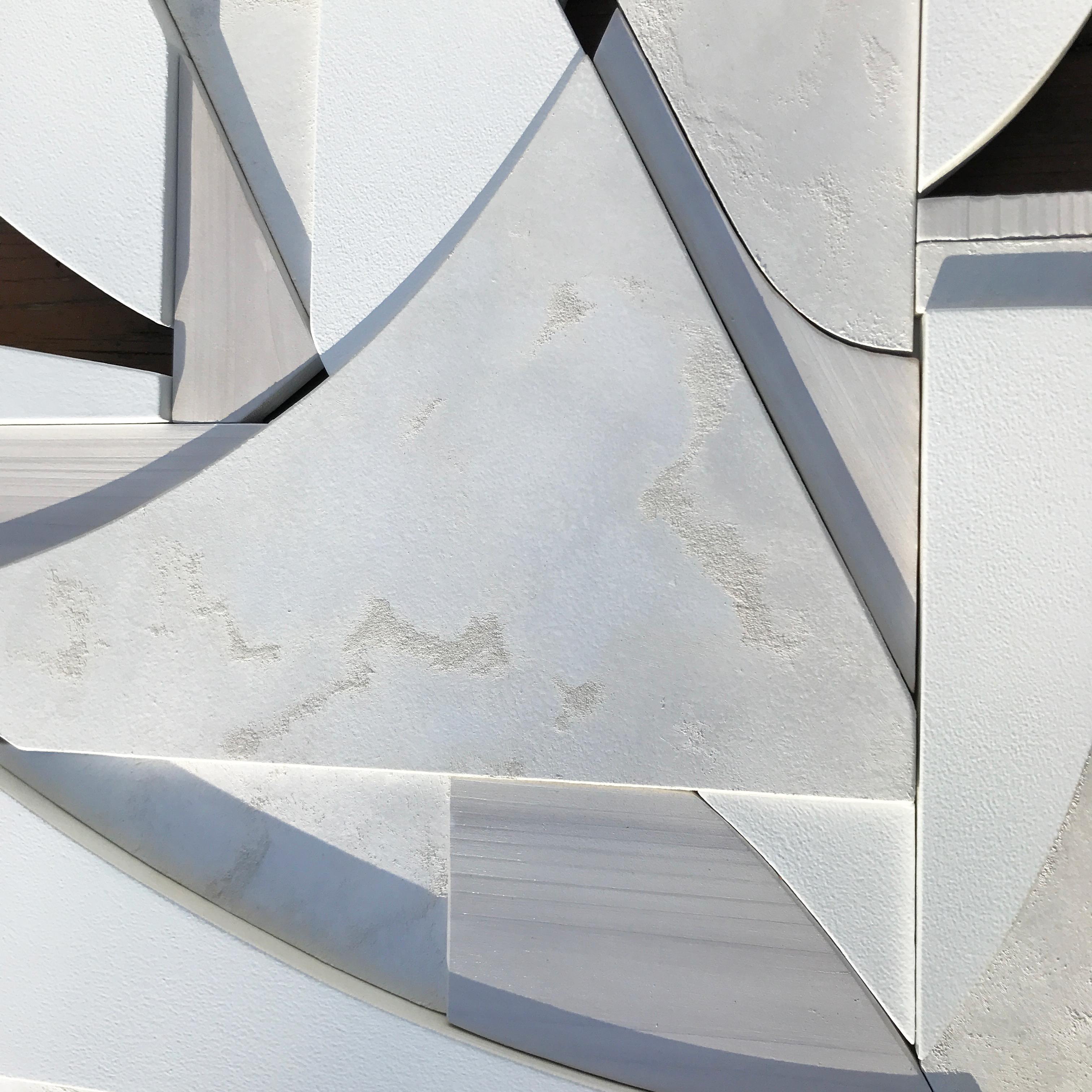 Escultura contemporánea americana de Scott Troxel - Blanco en venta 14