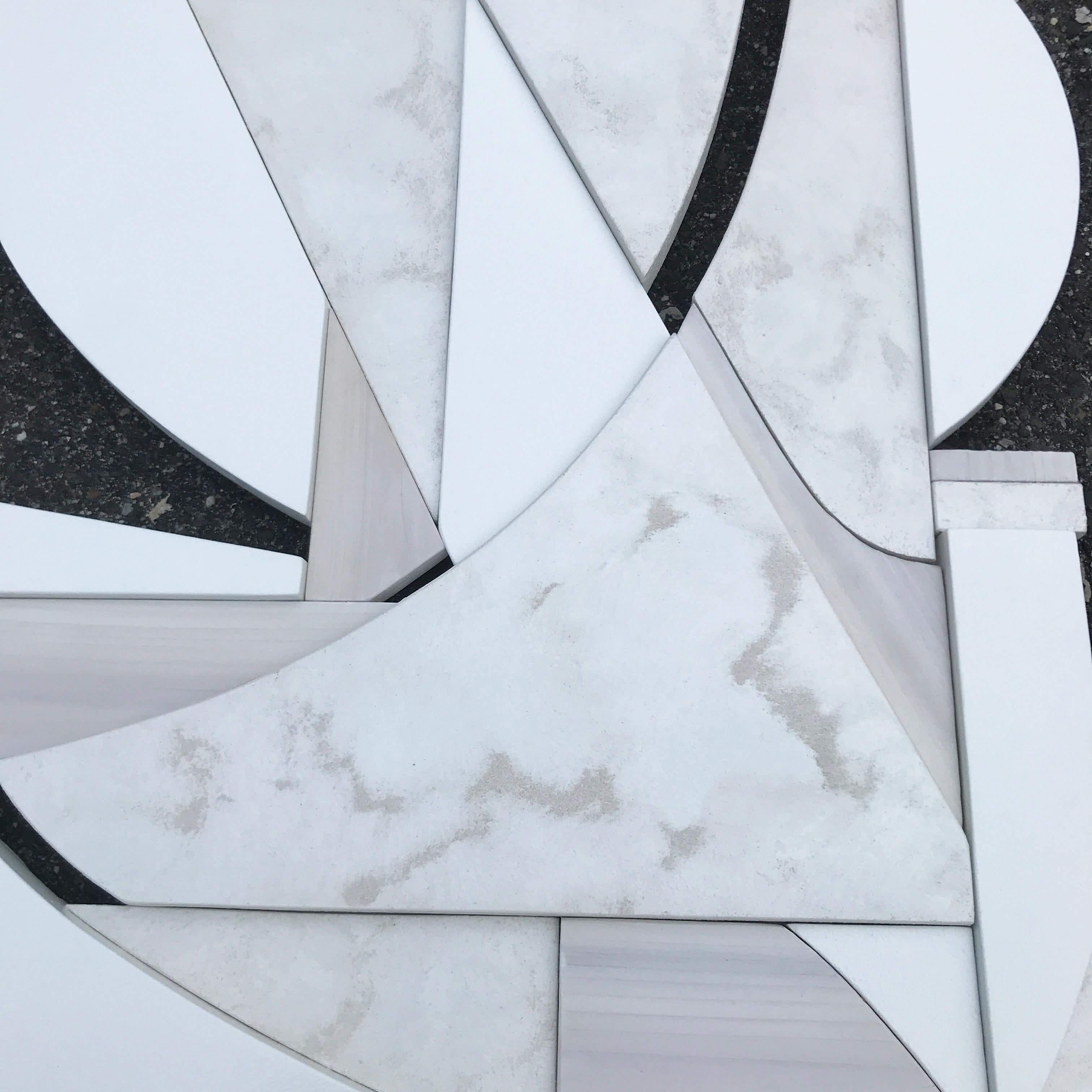 Escultura contemporánea americana de Scott Troxel - Blanco en venta 8
