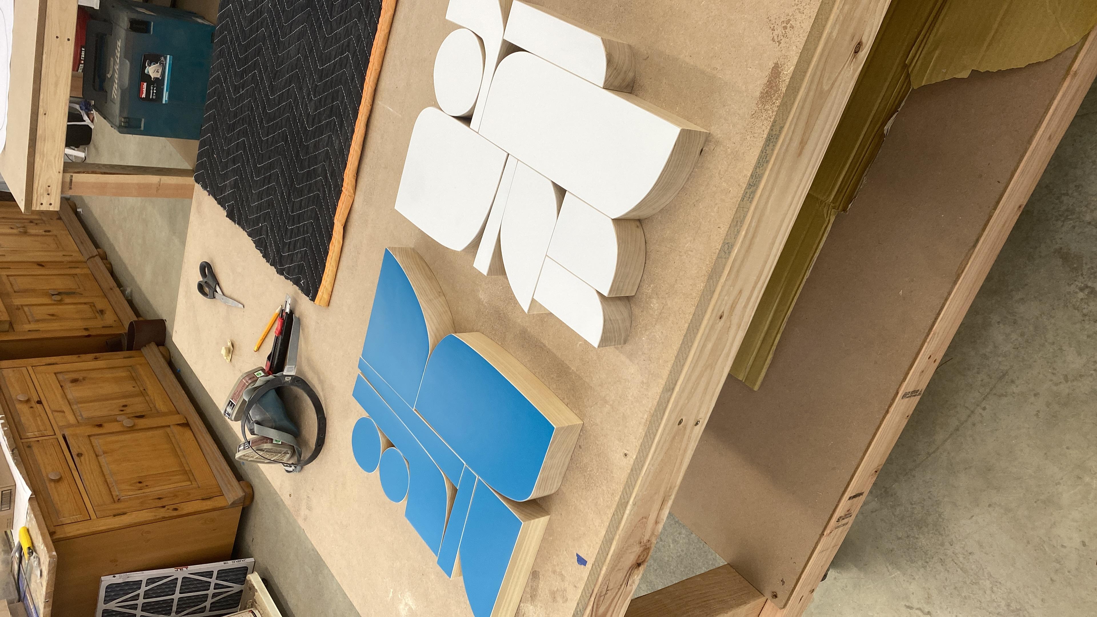 Sculpture contemporaine américaine de Scott Troxel - Halo 5