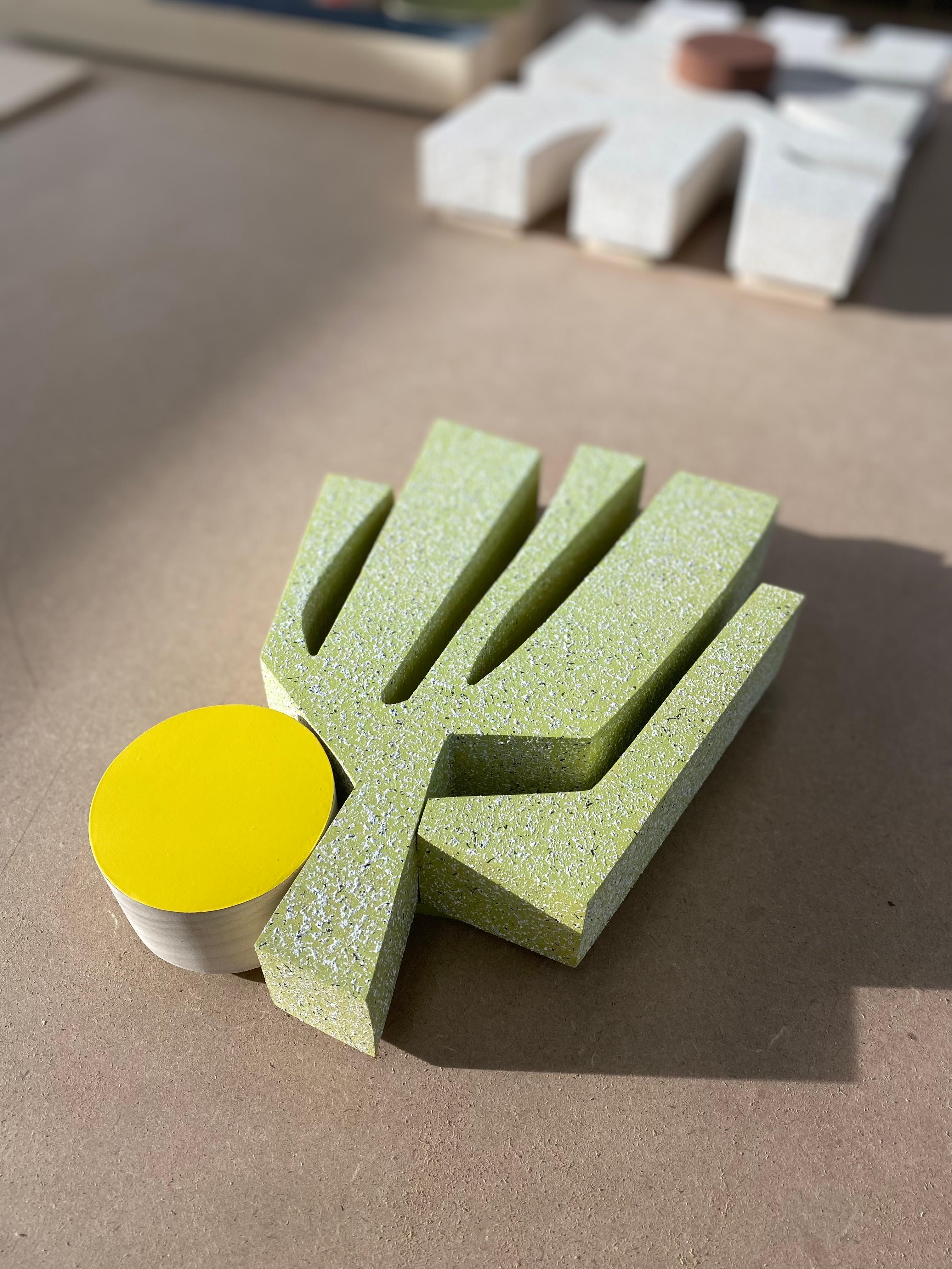 Sculpture contemporaine américaine de Scott Troxel - Lemon Grass 3