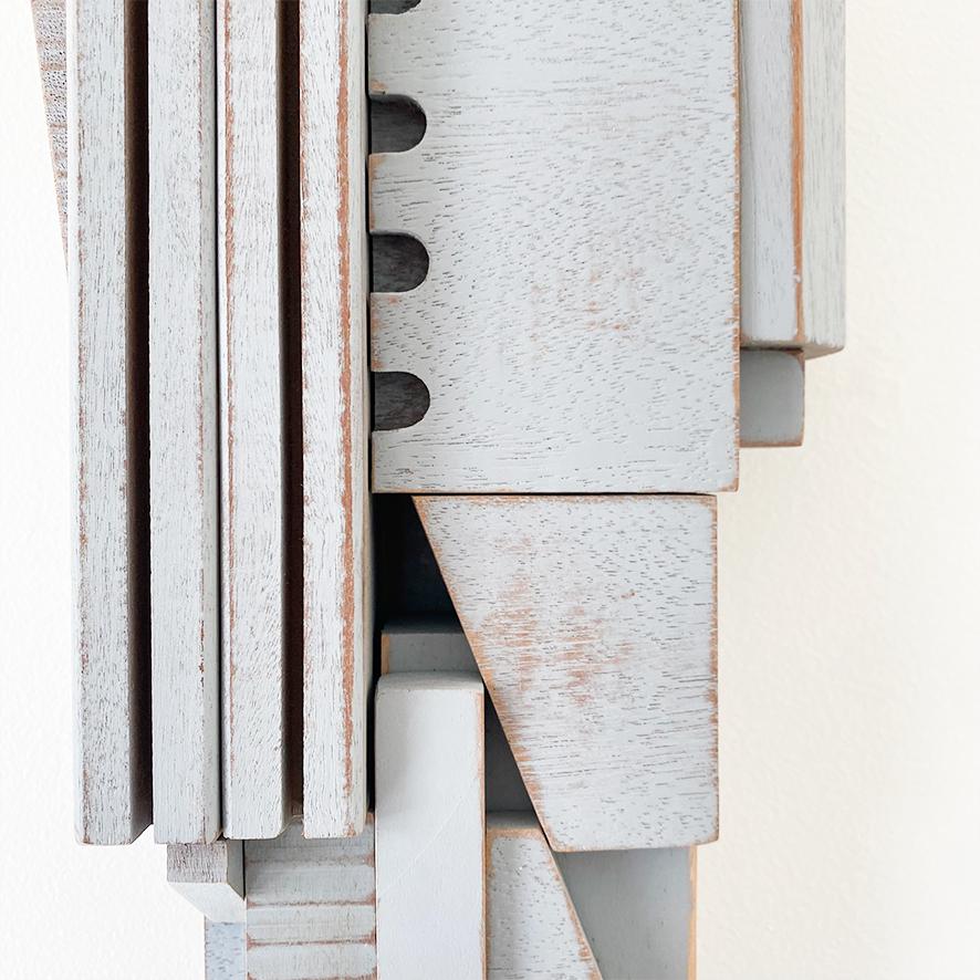 Sculpture murale Balken - bois, gris, brutalisme, architecture, bâtiment, mcm en vente 1