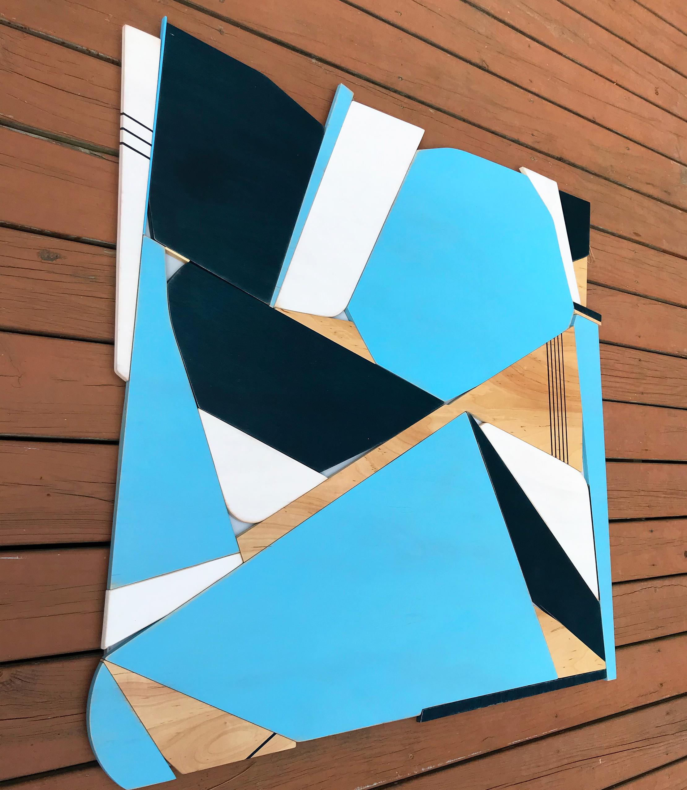 Sculpture murale « BlueBird » en techniques mixtes (blanc, monochrome, bois, moderne, bleu) en vente 1