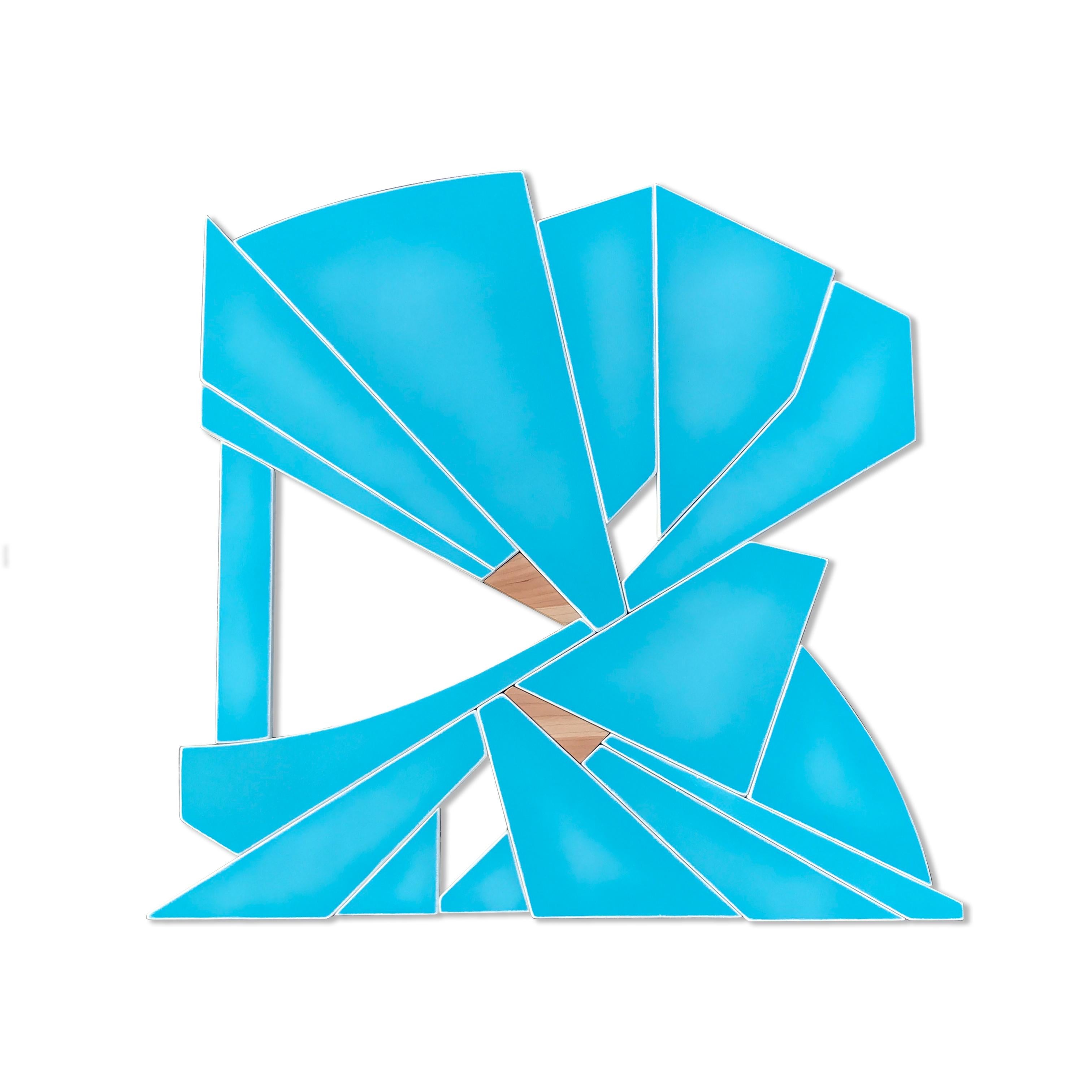 Mixed Media-Wandskulptur „Breaker“  (holz, blau, mcm, monochrom, modern)