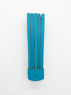 Scultura da parete "Button" - legno, blu, minimalismo, metà secolo moderno