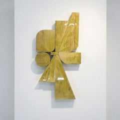 "Lomi" Escultura geométrica de pared en madera, amarilla, moderna de mediados de siglo, de Scott Troxel