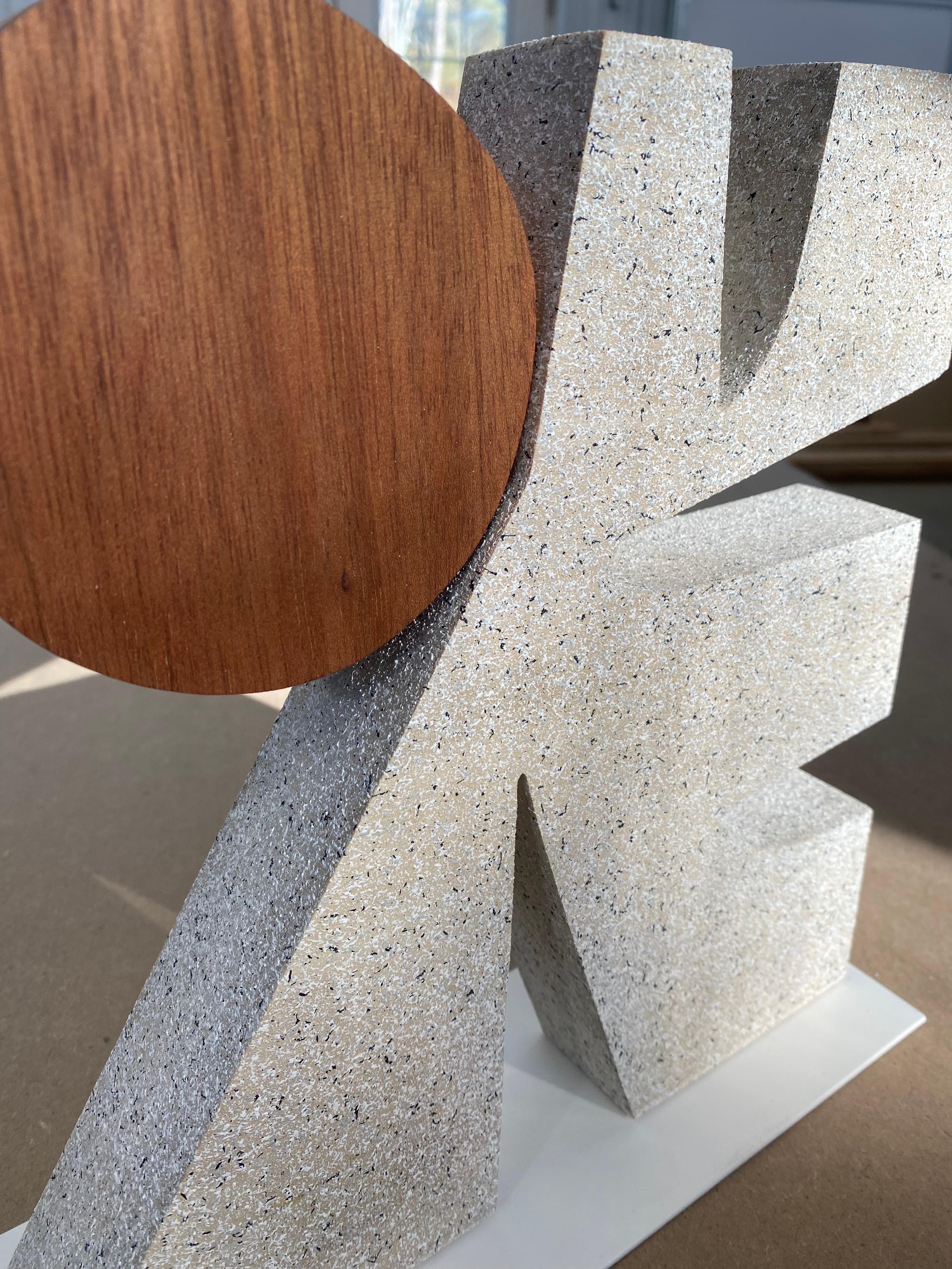 « Makaha » (Wood) sculpture de bureau moderne du milieu du siècle dernier, modernisme, monochrome en vente 6