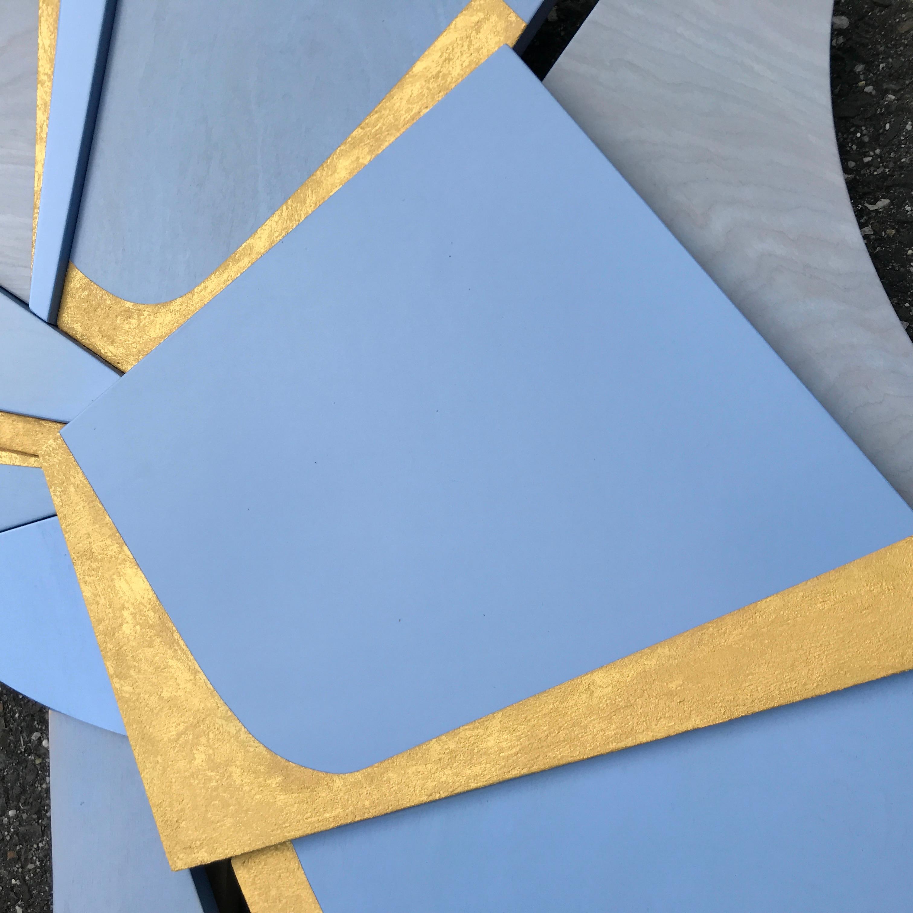 Sculpture murale en bois « Modulus II » - moderne, bleu, pervenche, or, milieu du siècle dernier en vente 3