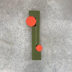 „Signal 3“ Wandskulptur – oliv, orange, minimalistisch, Mid-Century Modern mcm