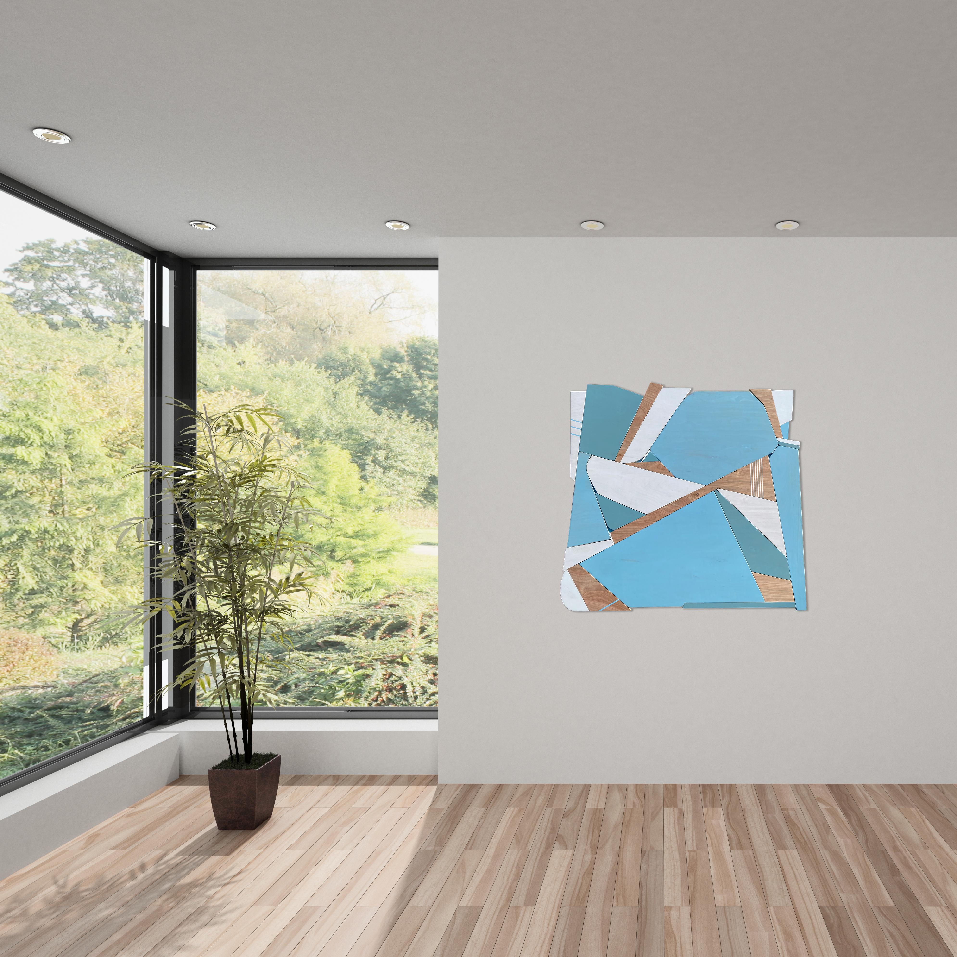 „ Skylark“ Holz-Wandskulptur – blau, weiß, modern, Mitte des Jahrhunderts im Angebot 3