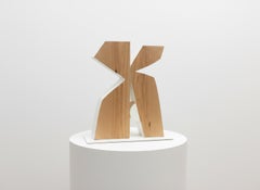Escultura moderna de madera "Starr" de Scott Troxel