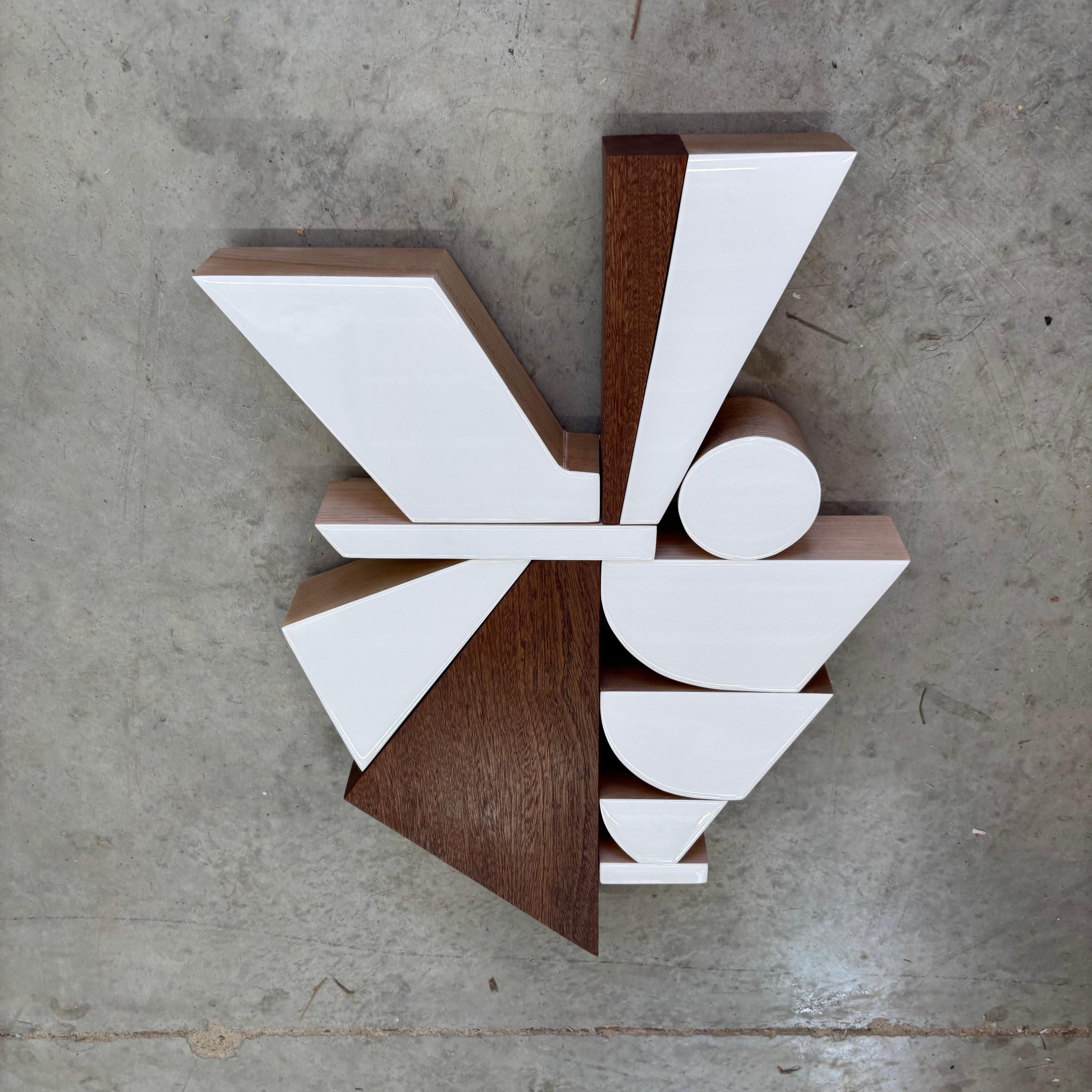 Scultura da parete in Wood 