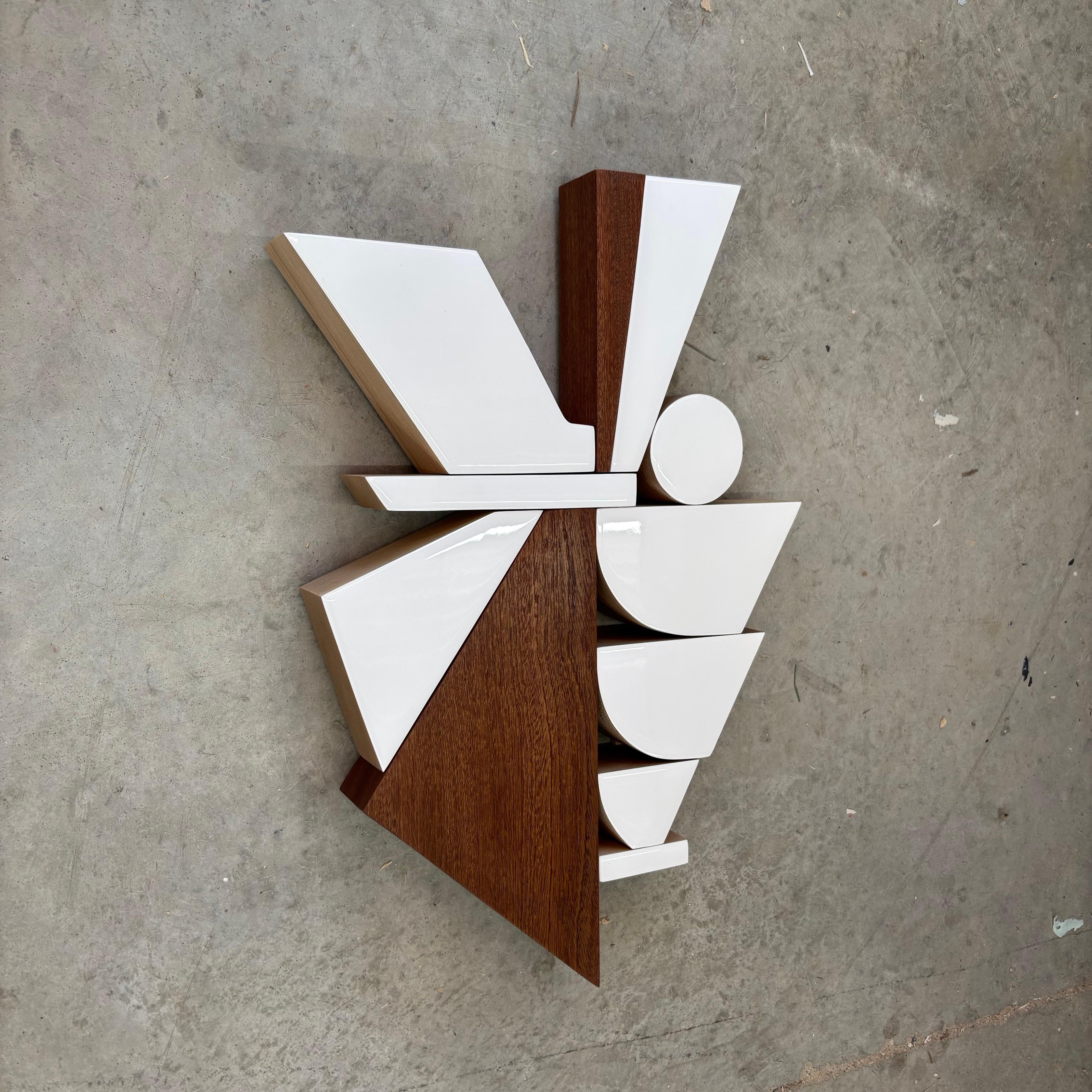 Scultura da parete in Wood 