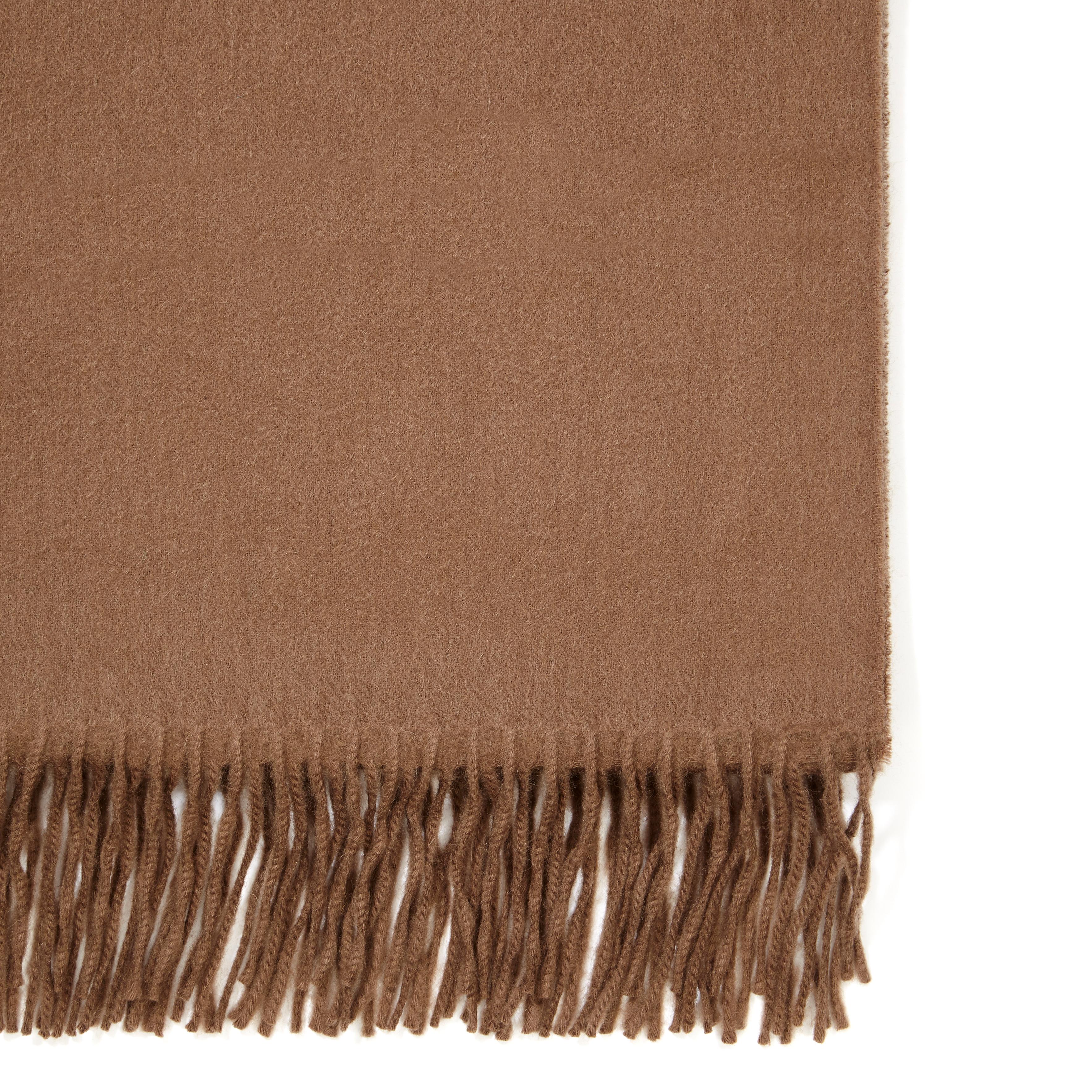 Scottish 100% Cashmere Shawl in Soft Brown - Brand New 
Verheyen London’s shawl is spun from the finest Scottish woven cashmere.  Its warmth envelopes you with luxury, perfect for travel and comfort wherever you are.

PRODUCT DETAILS
Verheyen London