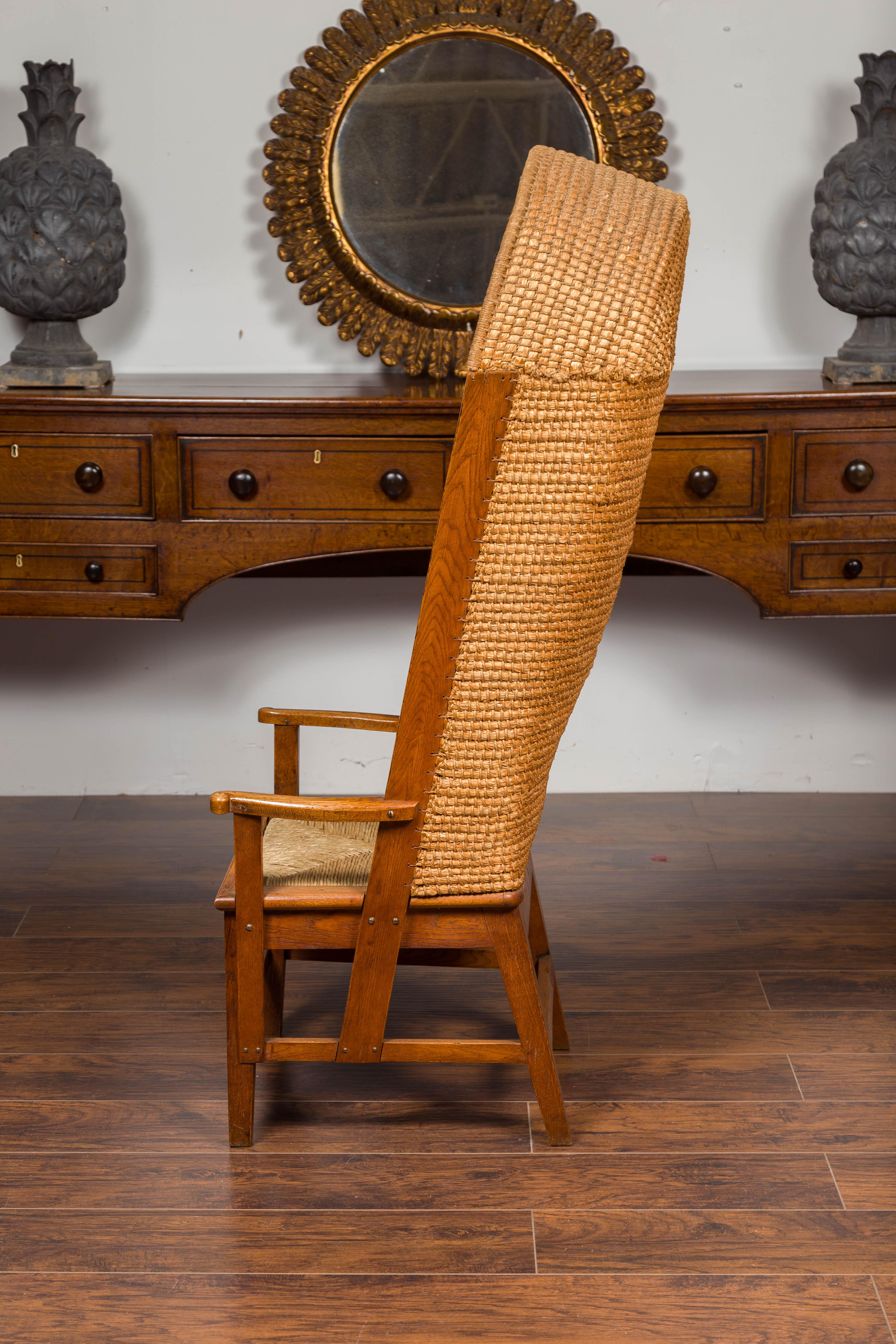 Scottish 1900s Orkney Island Canopy Chair with Hooded Handwoven Straw Back For Sale 2
