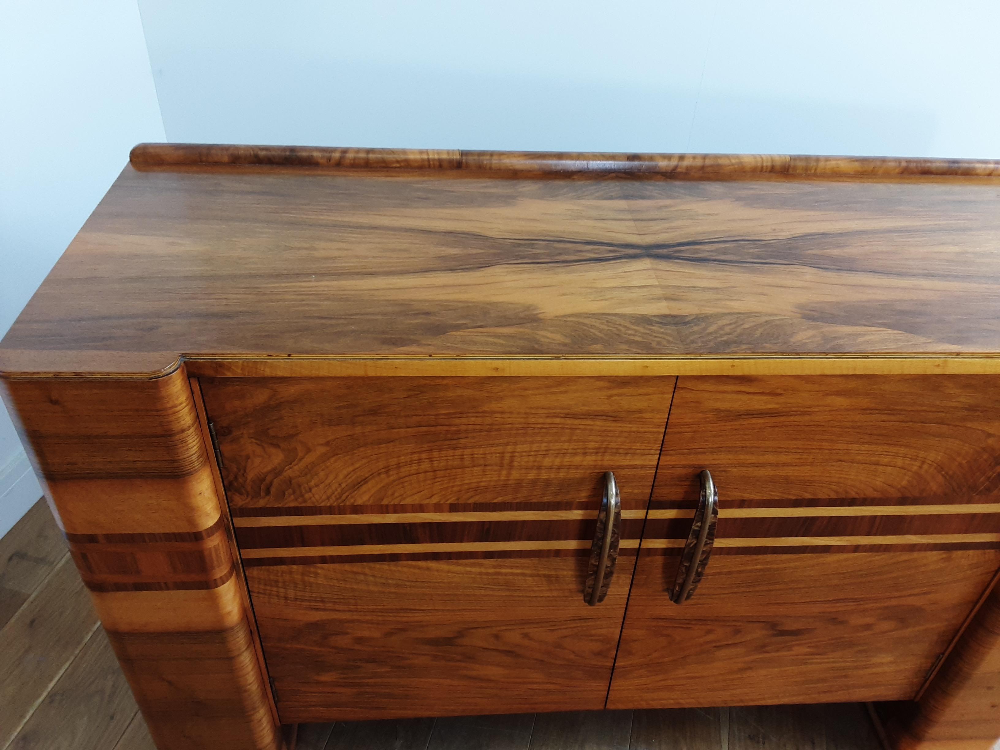 Scottish Art Deco Sideboard in a Golden Brown Walnut with a Modernist Design For Sale 2