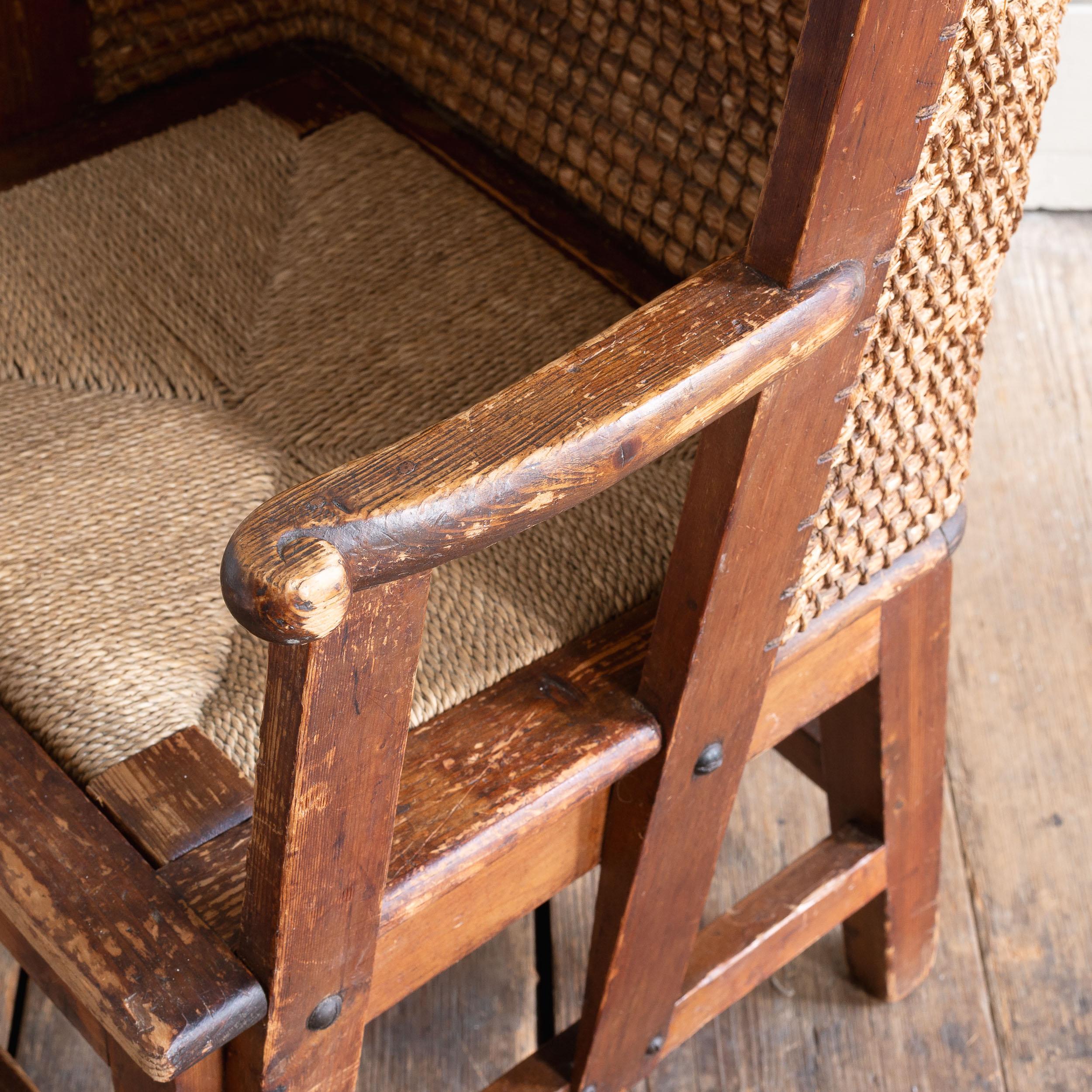 Schottischer Kunsthandwerksstuhl 'Stronza' Orkney Chair, für Liberty's of London im Angebot 2