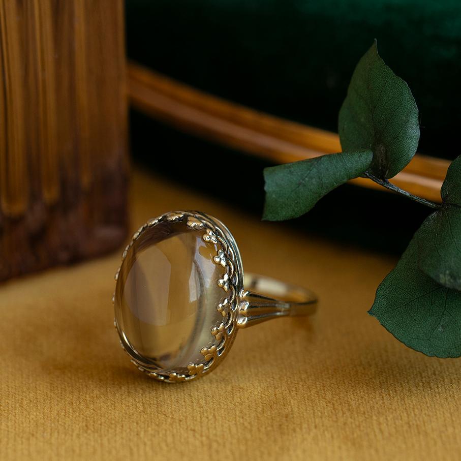 Scottish Cairngorm Smoky Quartz Cabochon Golden Ring, Custom Gemstone Jewellery For Sale 2