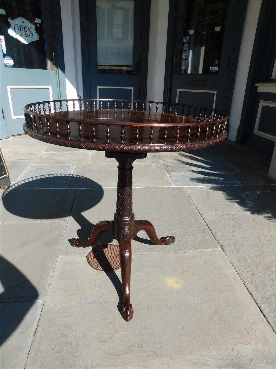 Hand-Carved Scottish Chippendale Cuban Mahogany Tea Table with Circular Gallery, Circa 1760 For Sale