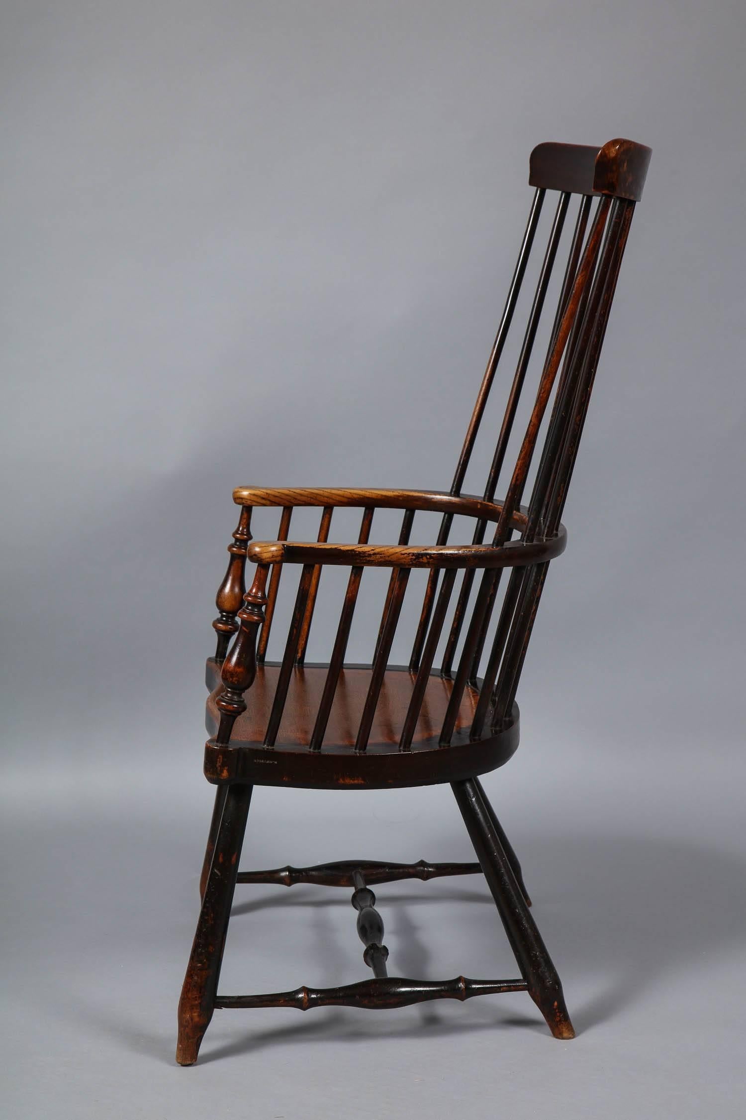 Scottish Darvel Comb Back Windsor Armchair by Hugh Shields In Excellent Condition In Greenwich, CT
