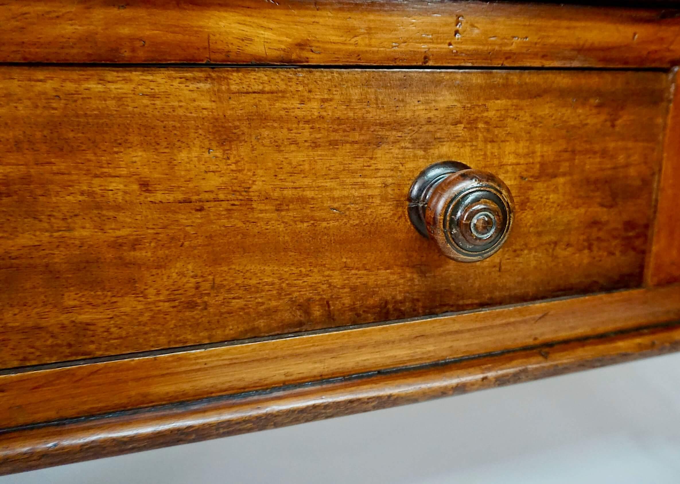 Scottish Double-Sided Mahogany Library Table of Large Scale, circa 1875 For Sale 13