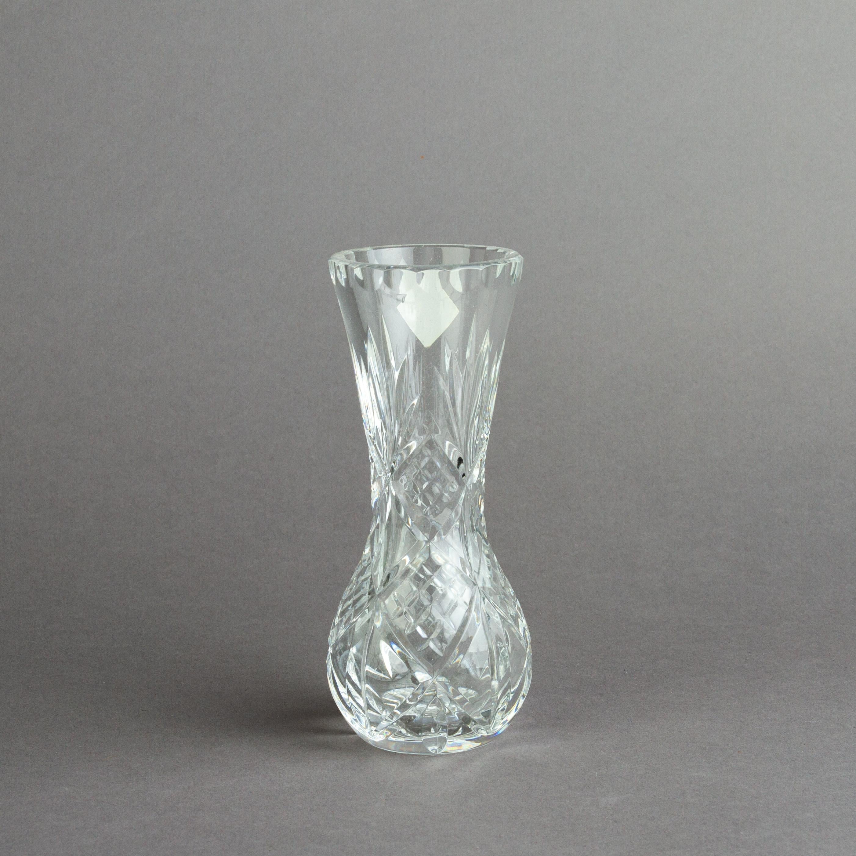 edinburgh crystal vase