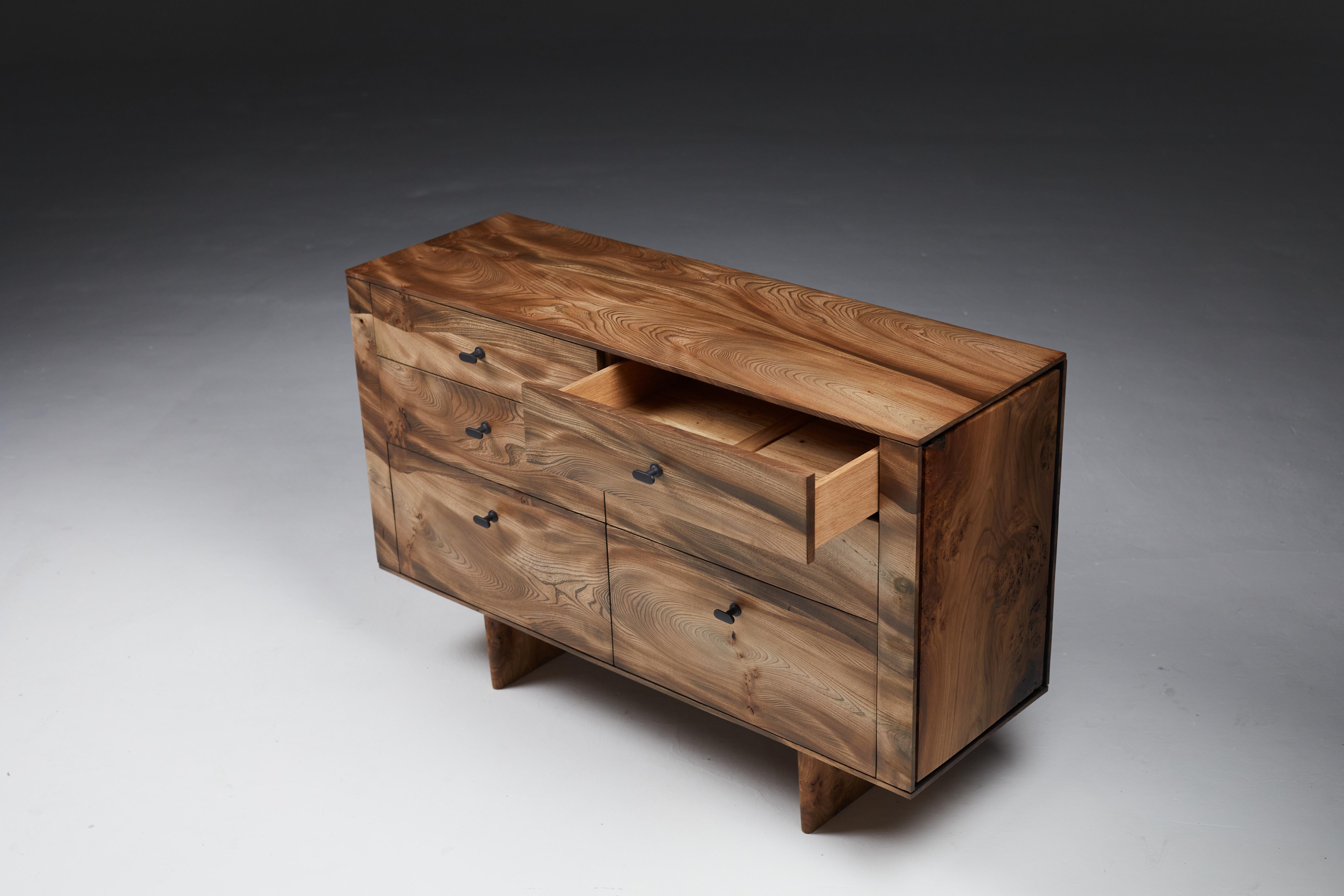 Chest of Drawers in Scottish elm by Jonathan Field. Unique For Sale 11