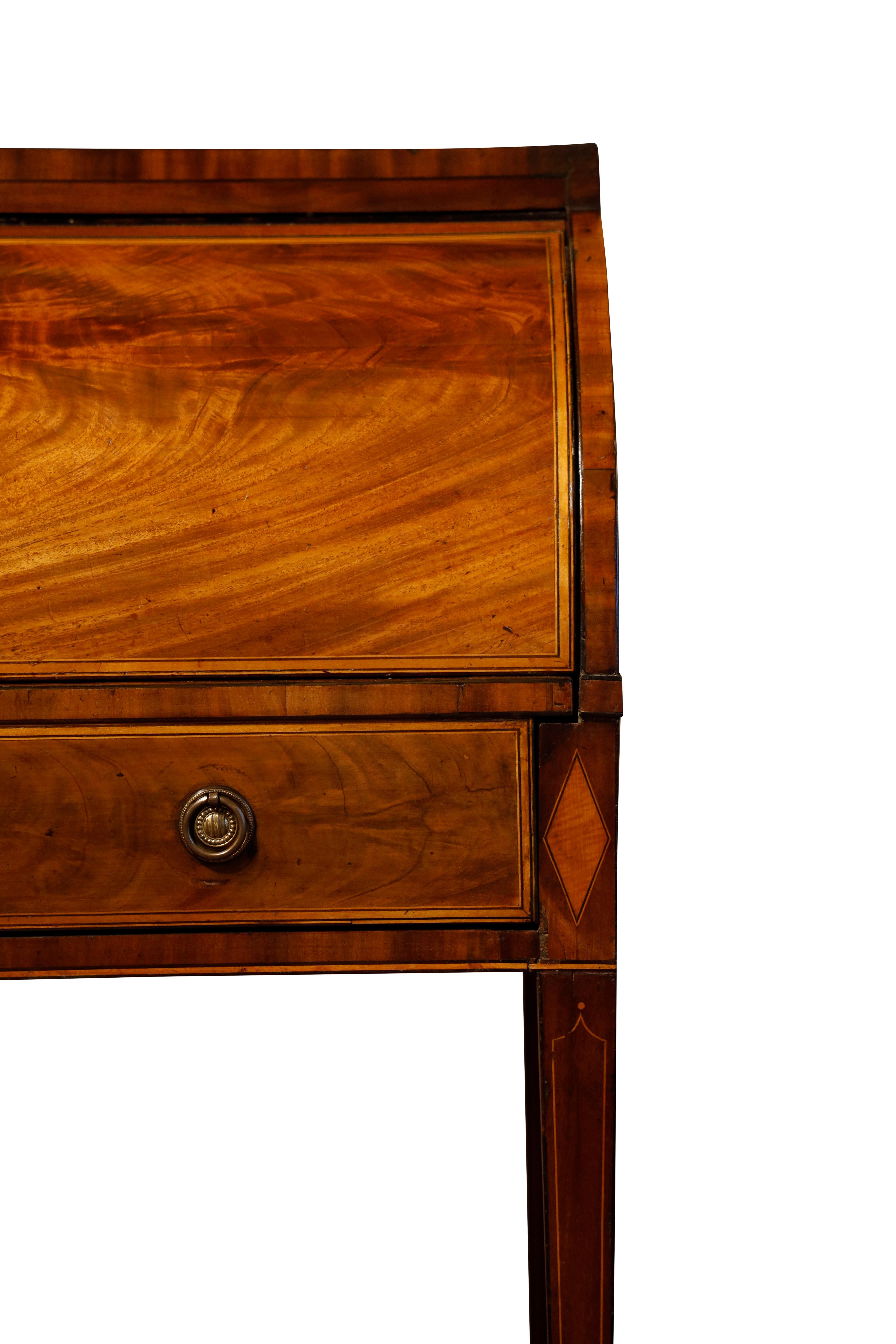Scottish, George III Mahogany and Sycamore Banded Cylinder Bureau For Sale 8