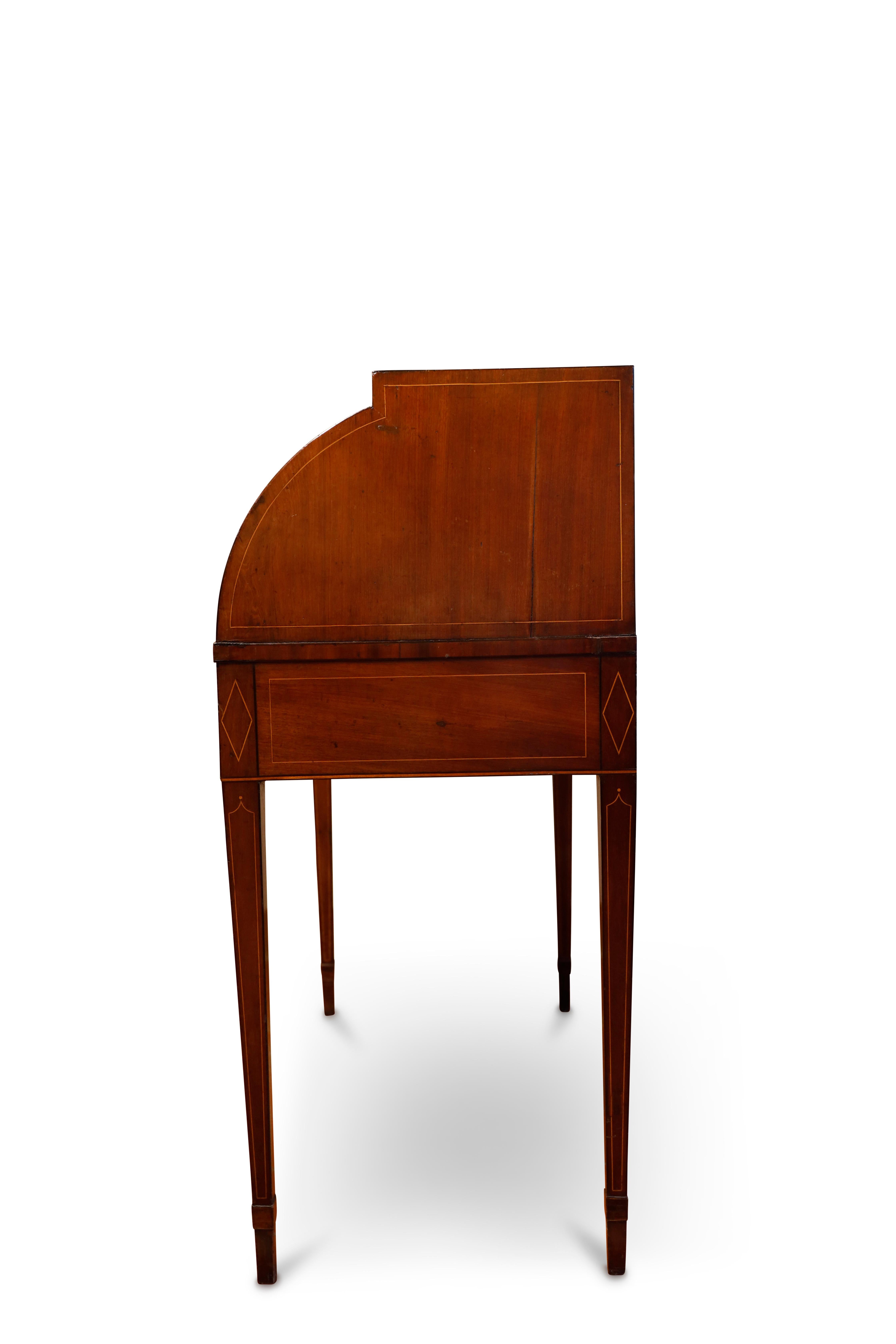 Scottish, George III Mahogany and Sycamore Banded Cylinder Bureau For Sale 12