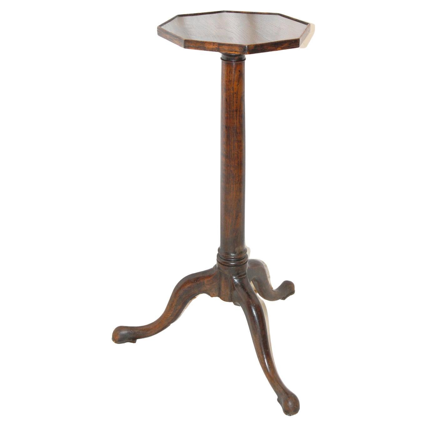 Scottish Georgian Oak Torchere or Candlestand with Octagonal Top Tripod Base For Sale