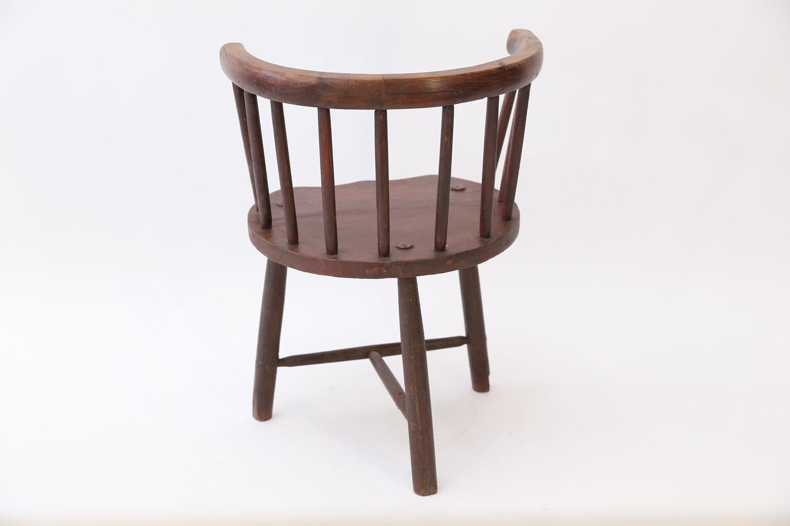 Folk Art Scottish Horseshoe Back Chair For Sale