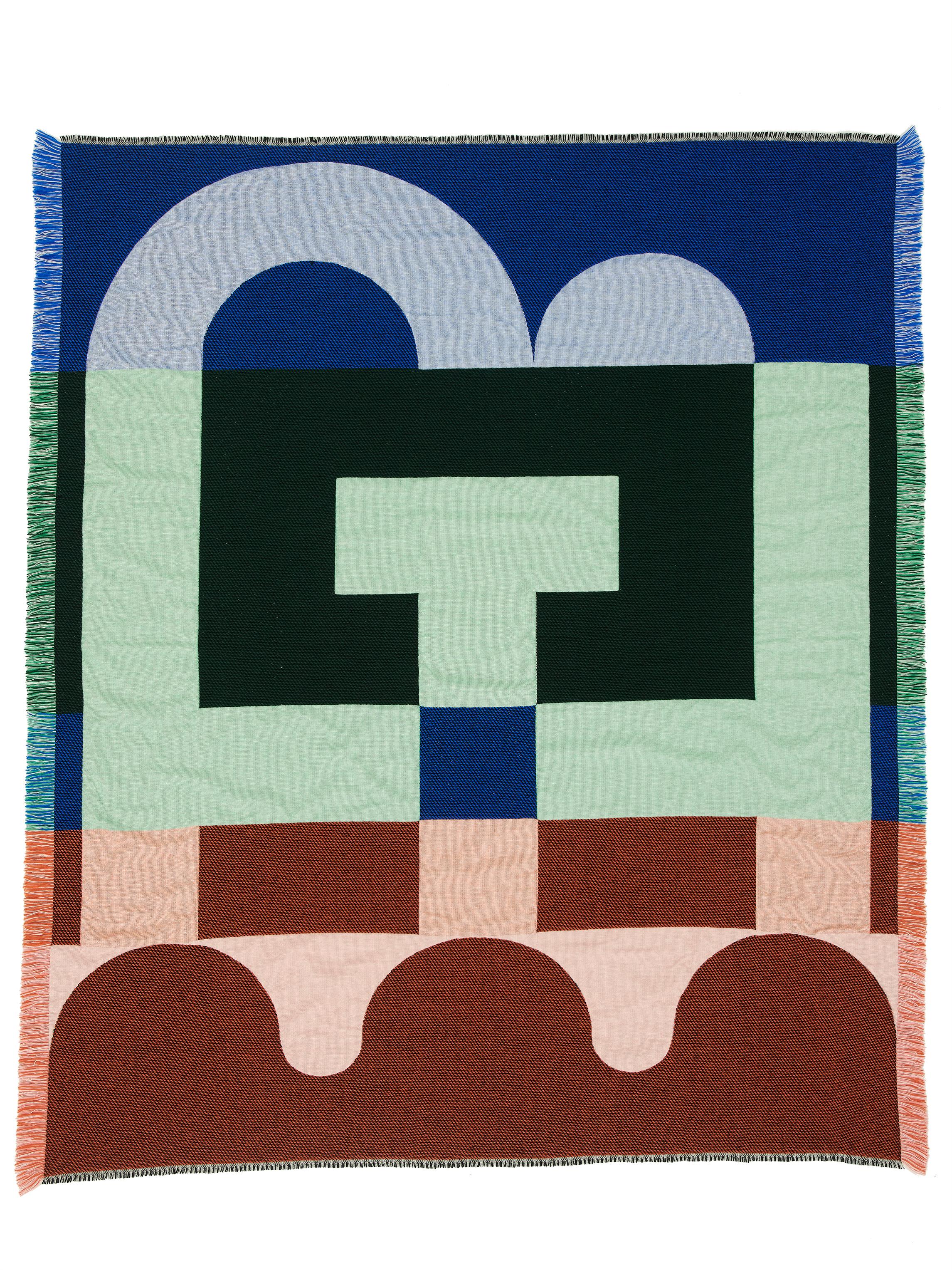 Wool Blue & pink Scottish lambswool cashmere woven blanket by Granite + Smoke For Sale