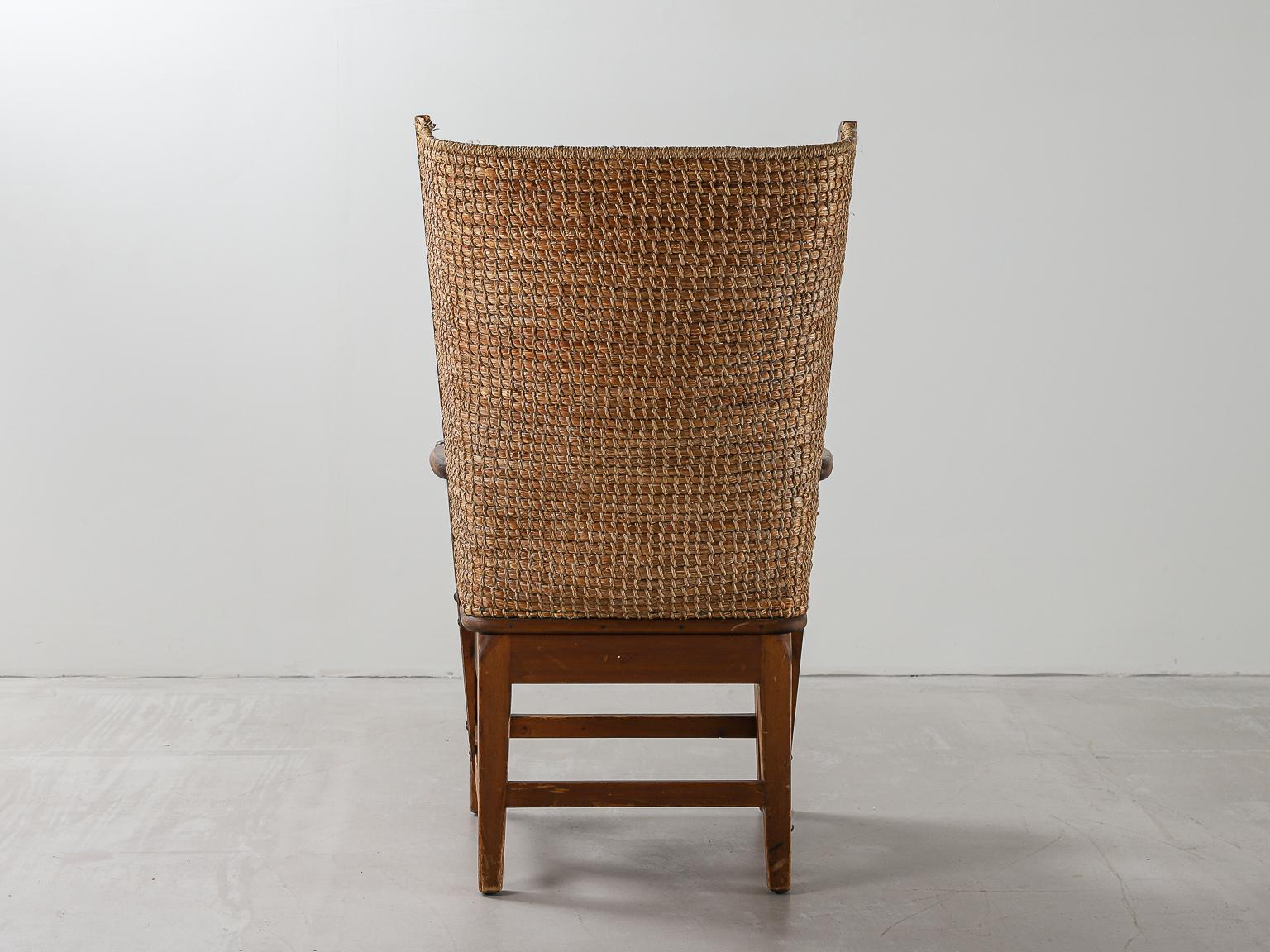 Scottish Late 19th Early 20th Century Wood and Oat Straw Orkney Chair In Good Condition In London, Charterhouse Square