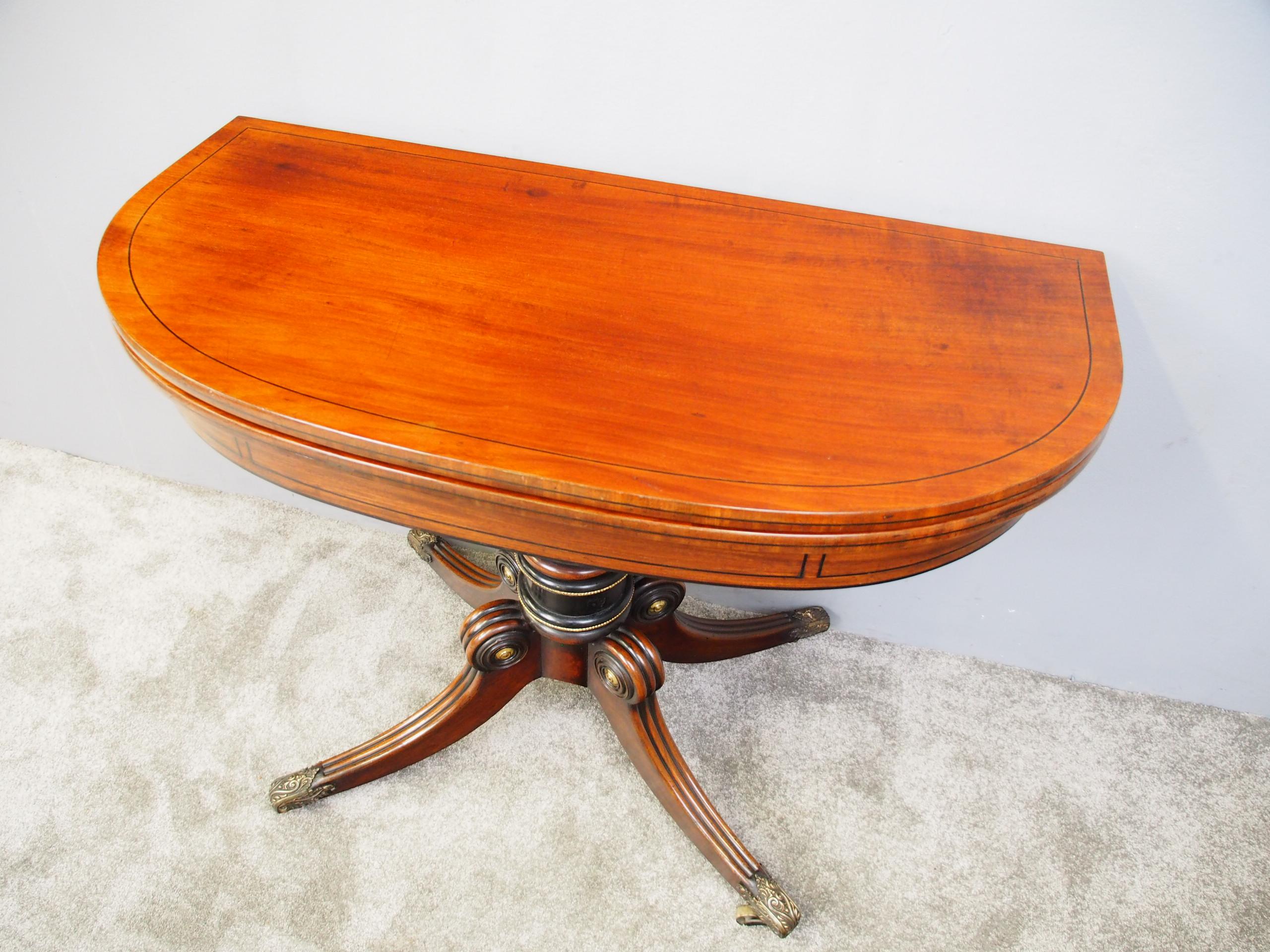 Scottish Mahogany D Shaped Card Table In Good Condition For Sale In Edinburgh, GB