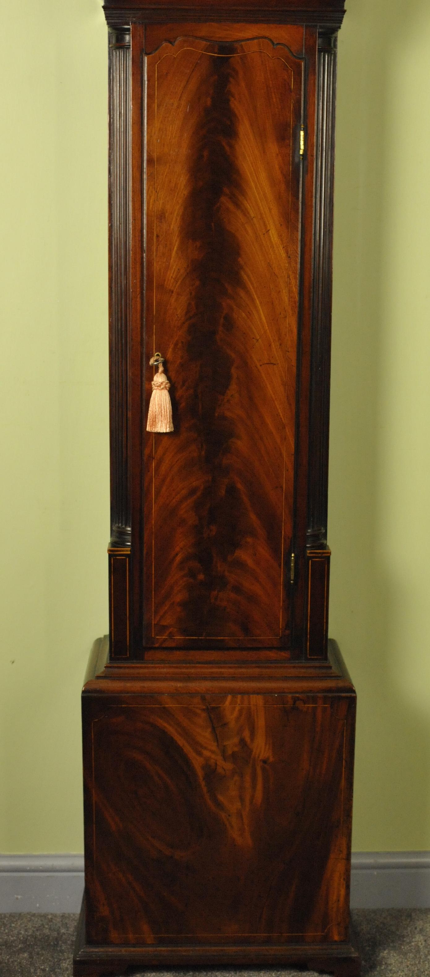 Scottish Mahogany Longcase Grandfather Clock, Dalgliesh Edinburgh In Good Condition For Sale In Chesterfield, GB