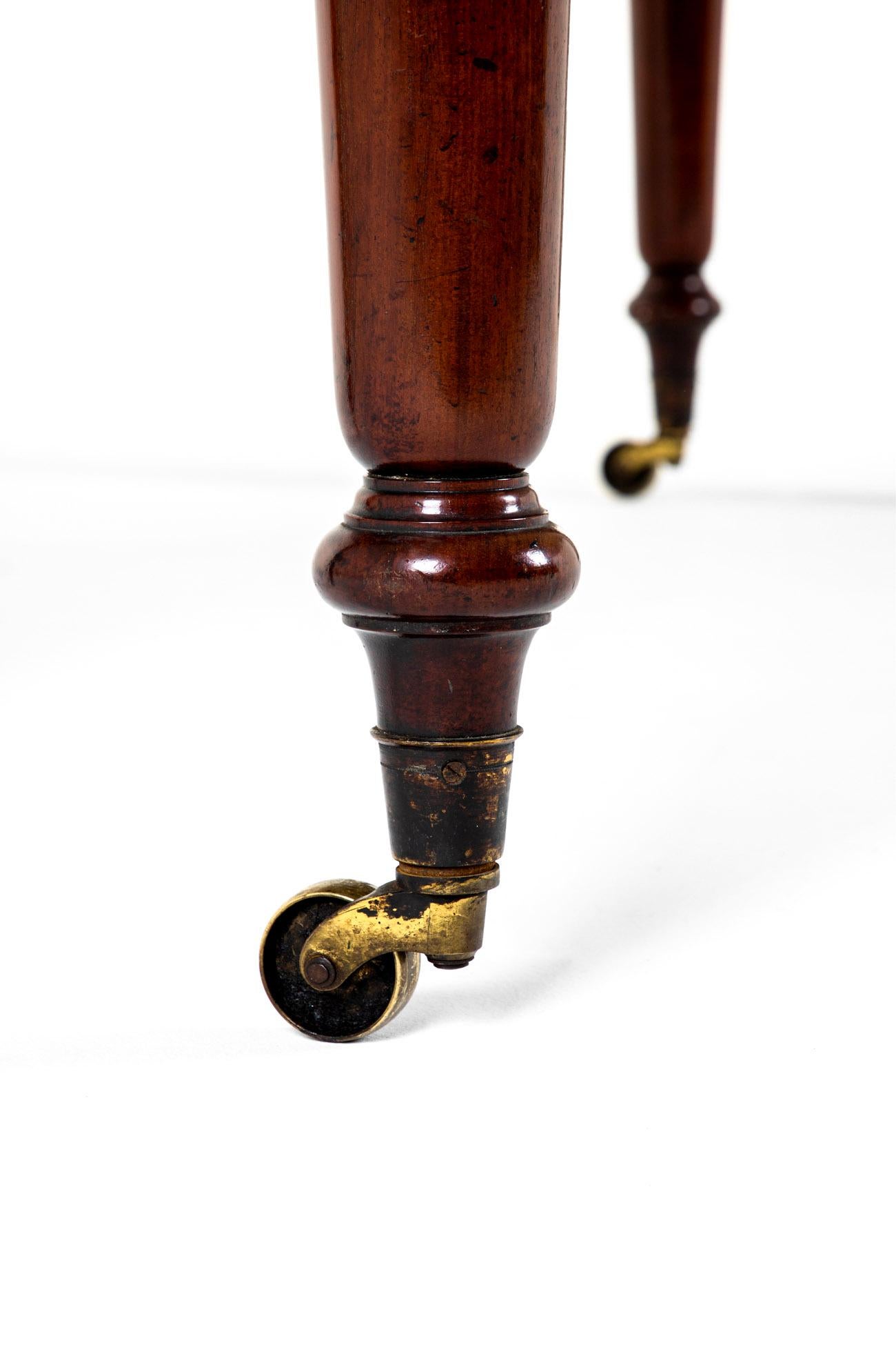 Scottish Mahogany Serving Table by John Taylor & Son Edinburgh For Sale 2