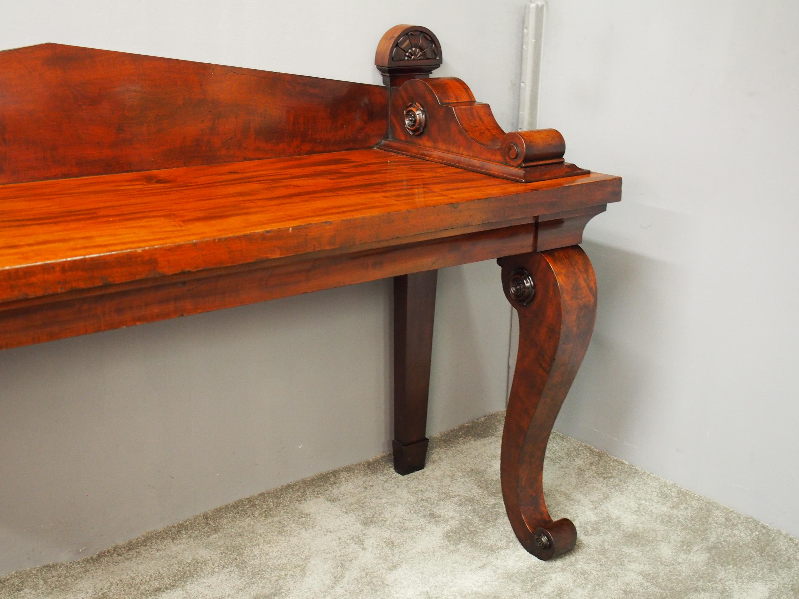 Scottish Mahogany Serving Table in Manner of James Mein of Kelso For Sale 4