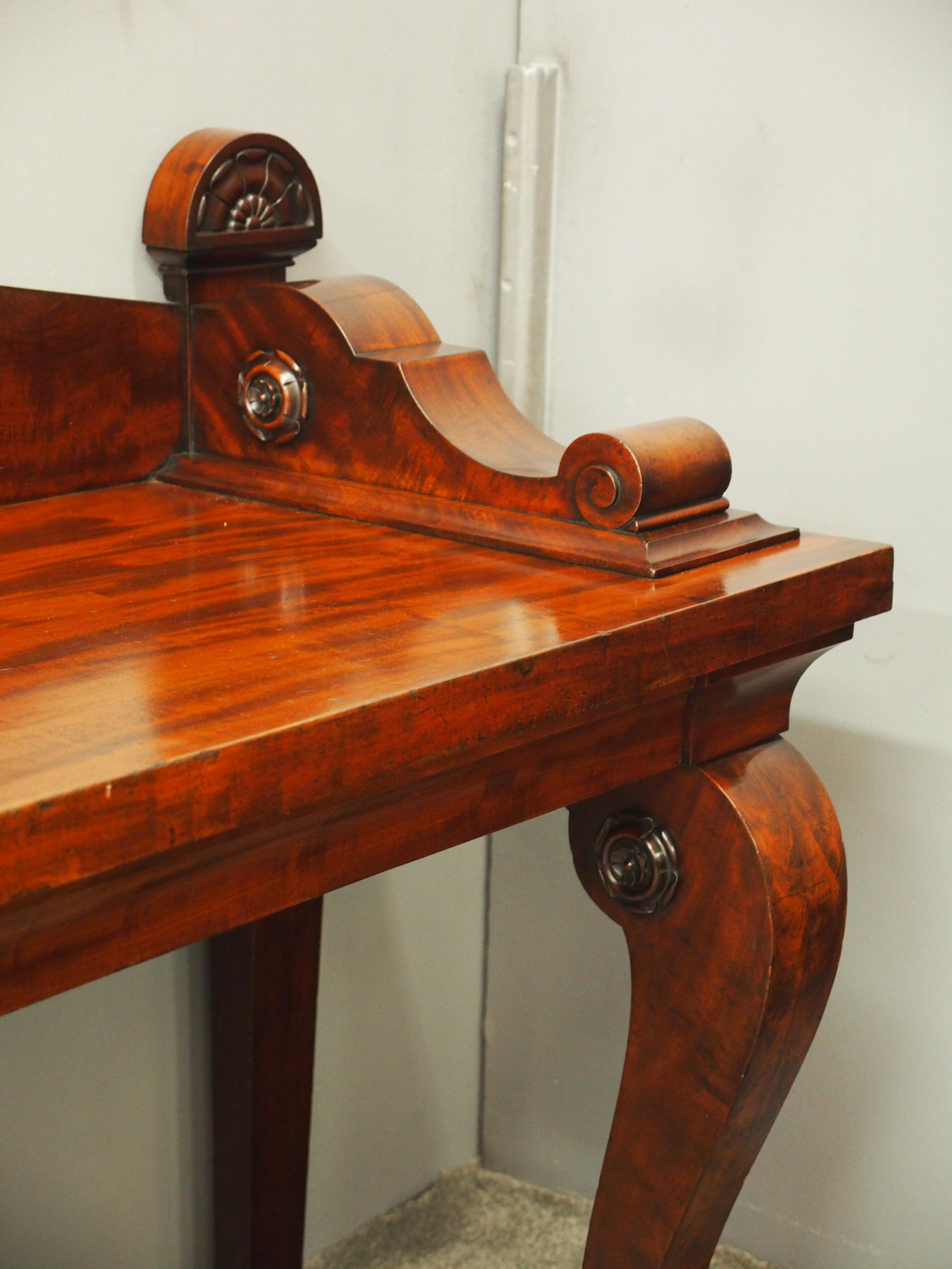 Scottish Mahogany Serving Table in Manner of James Mein of Kelso For Sale 5