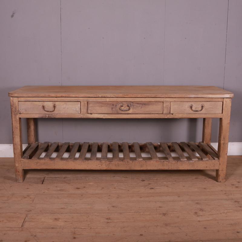 Early 19th C Scottish original painted country house 3 drawer dairy dresser. 1820.

Dimensions
86 inches (218 cms) Wide
29 inches (74 cms) Deep
36 inches (91 cms) High.

 