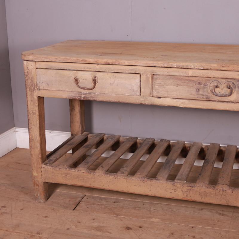 Scottish Original Painted Dresser In Good Condition In Leamington Spa, Warwickshire