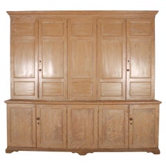 Armoire de ménage peinte d'origine écossaise